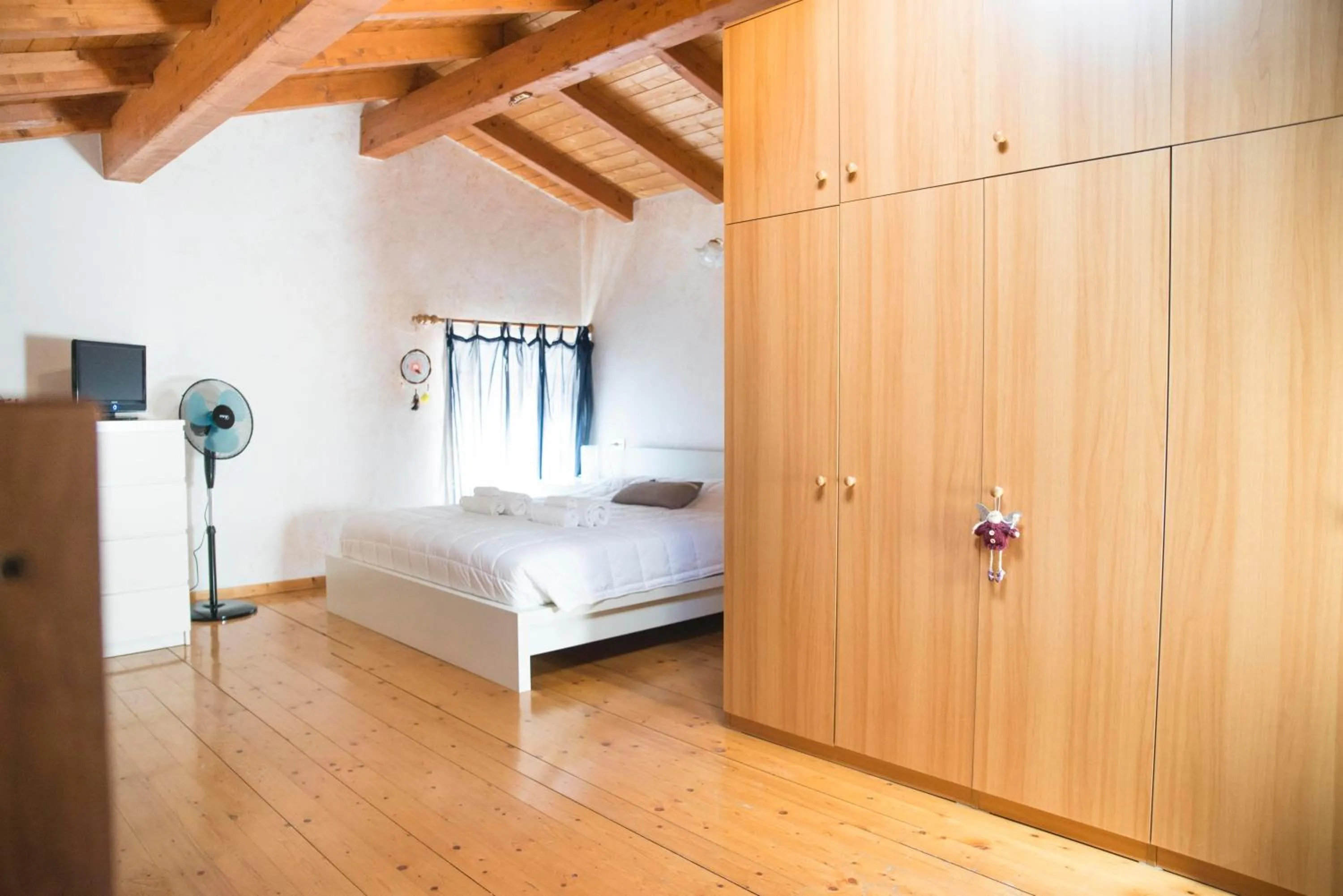 Bedroom, Bed in MAMA Apartments