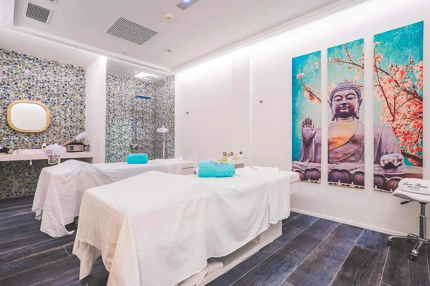 Massage, Bed in Hotel Lava Beach