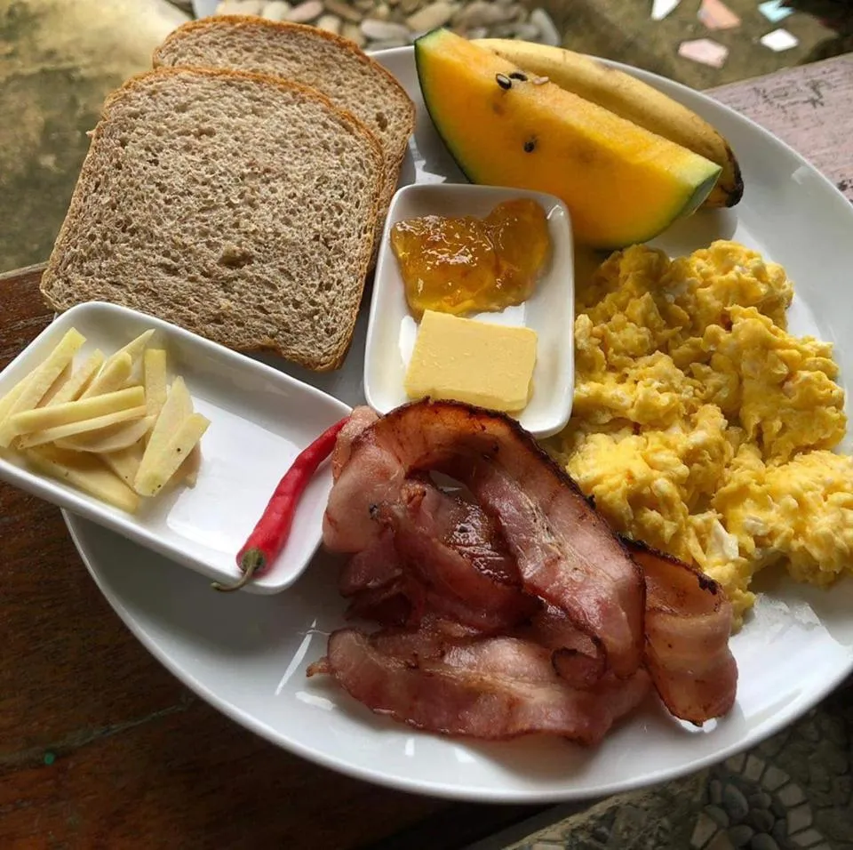 Breakfast in Hotel Oasis Port Barton