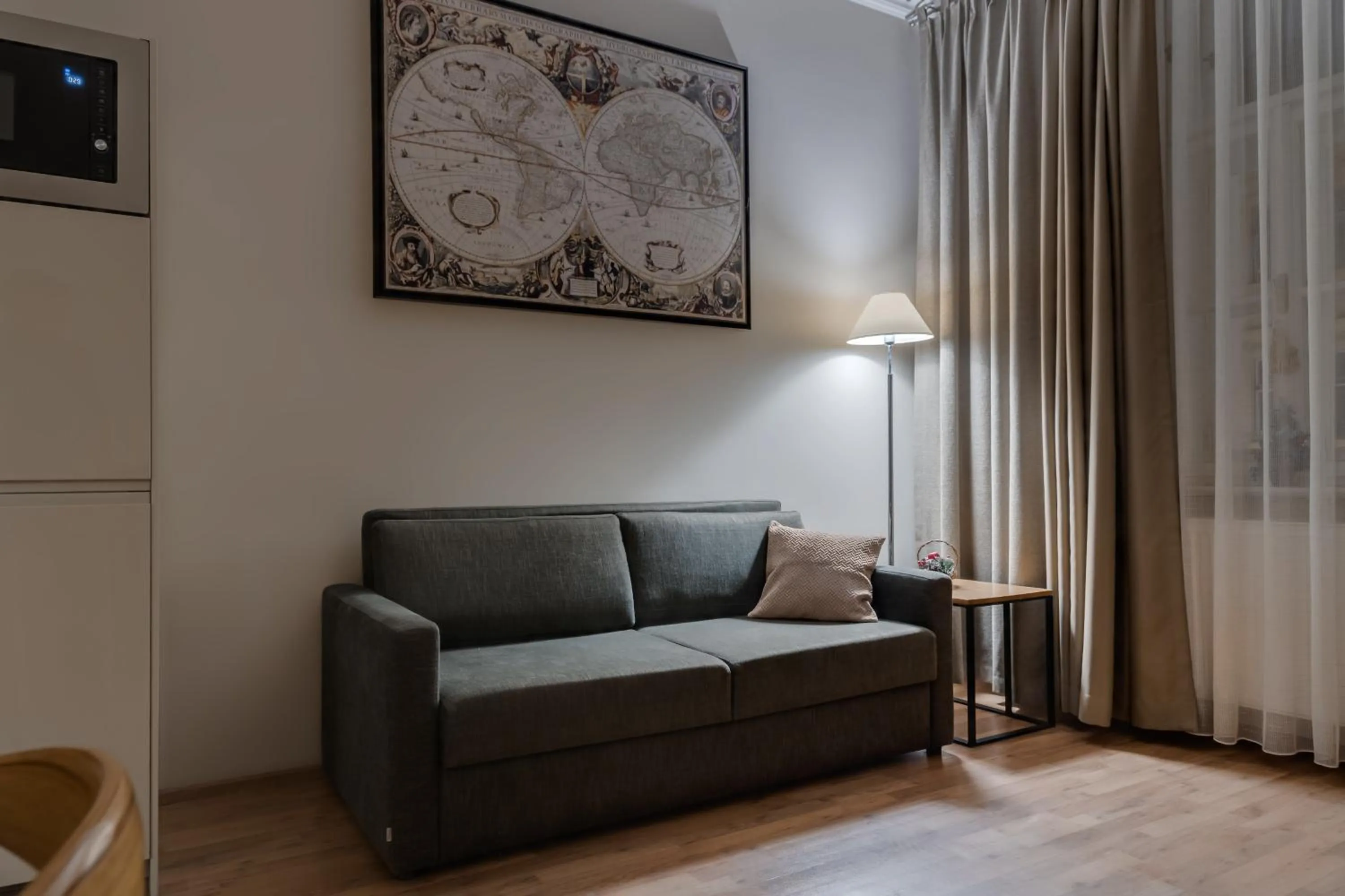 TV and multimedia in Louren Apartments