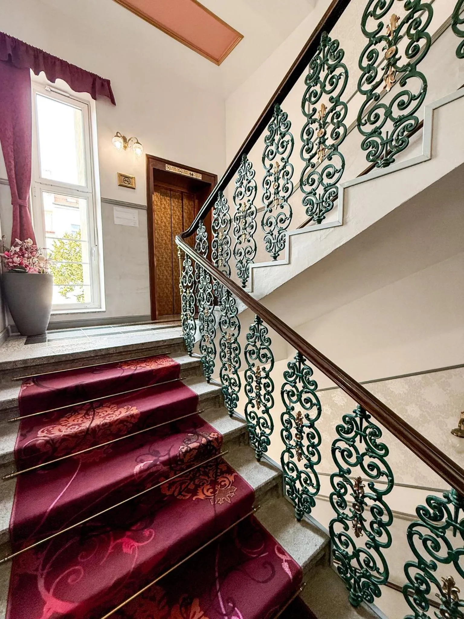 Property building in Alfons Boutique Hotel