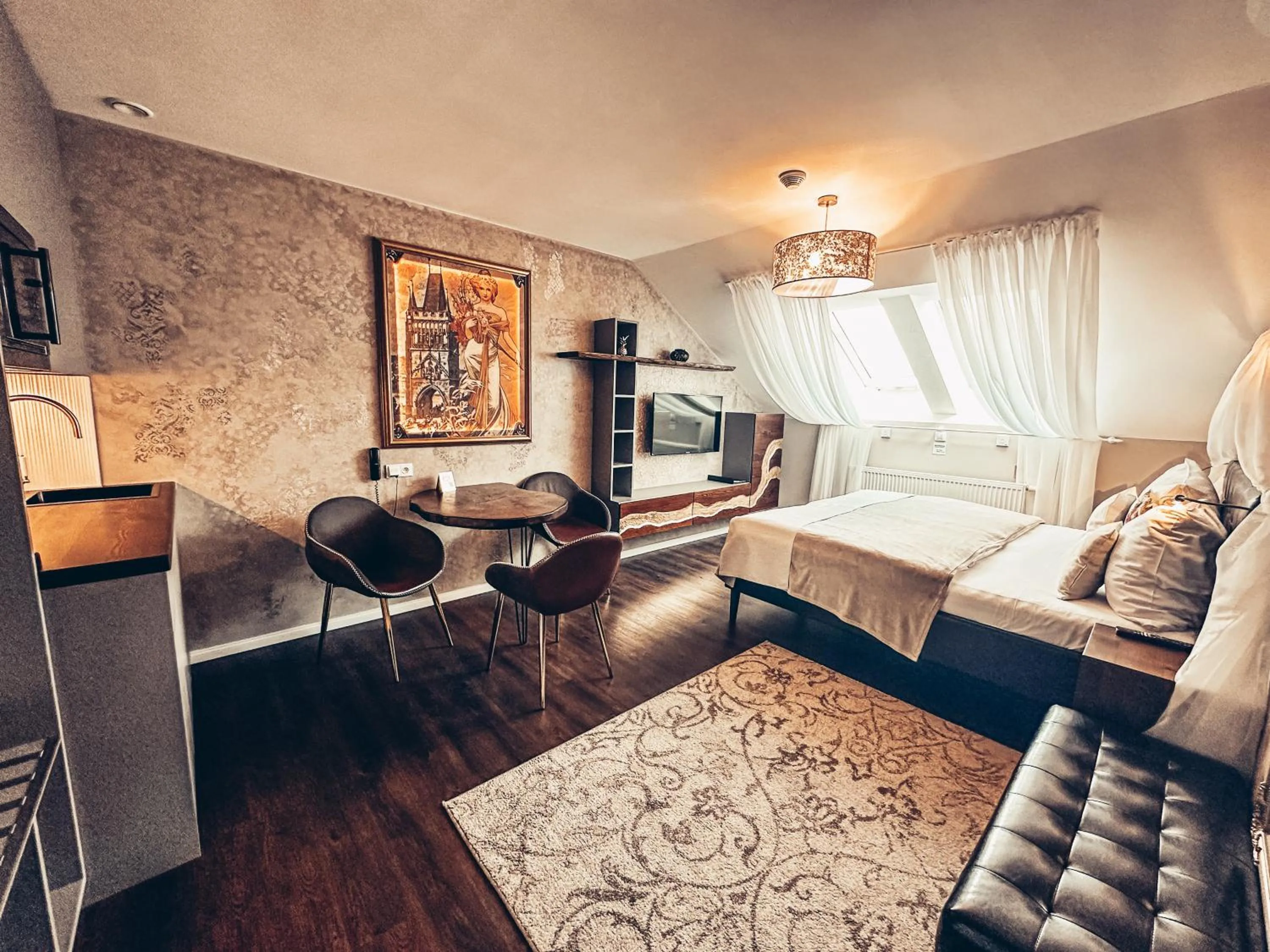 Bed in Alfons Boutique Hotel