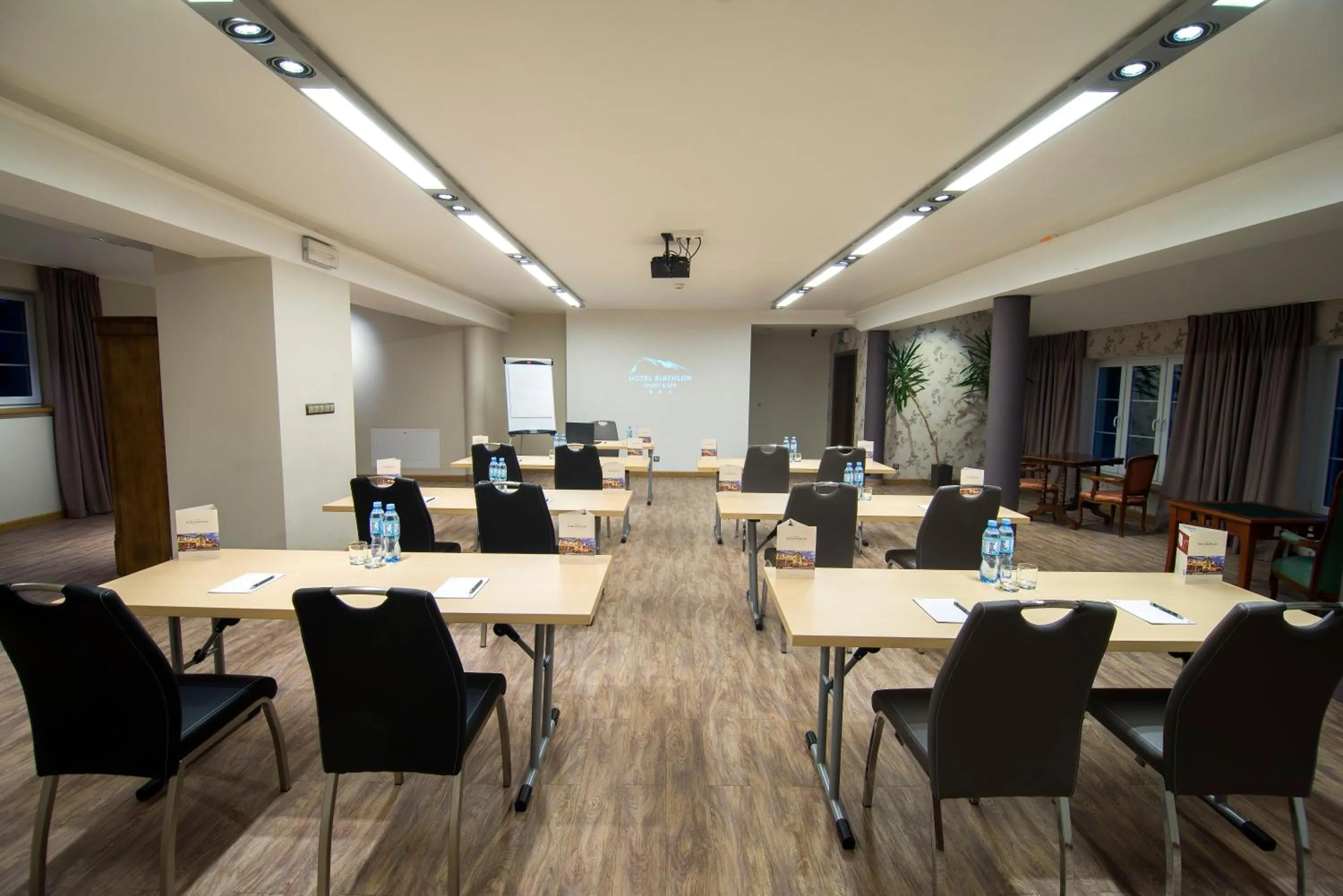 Meeting/conference room in Hotel Biathlon Sport & Spa