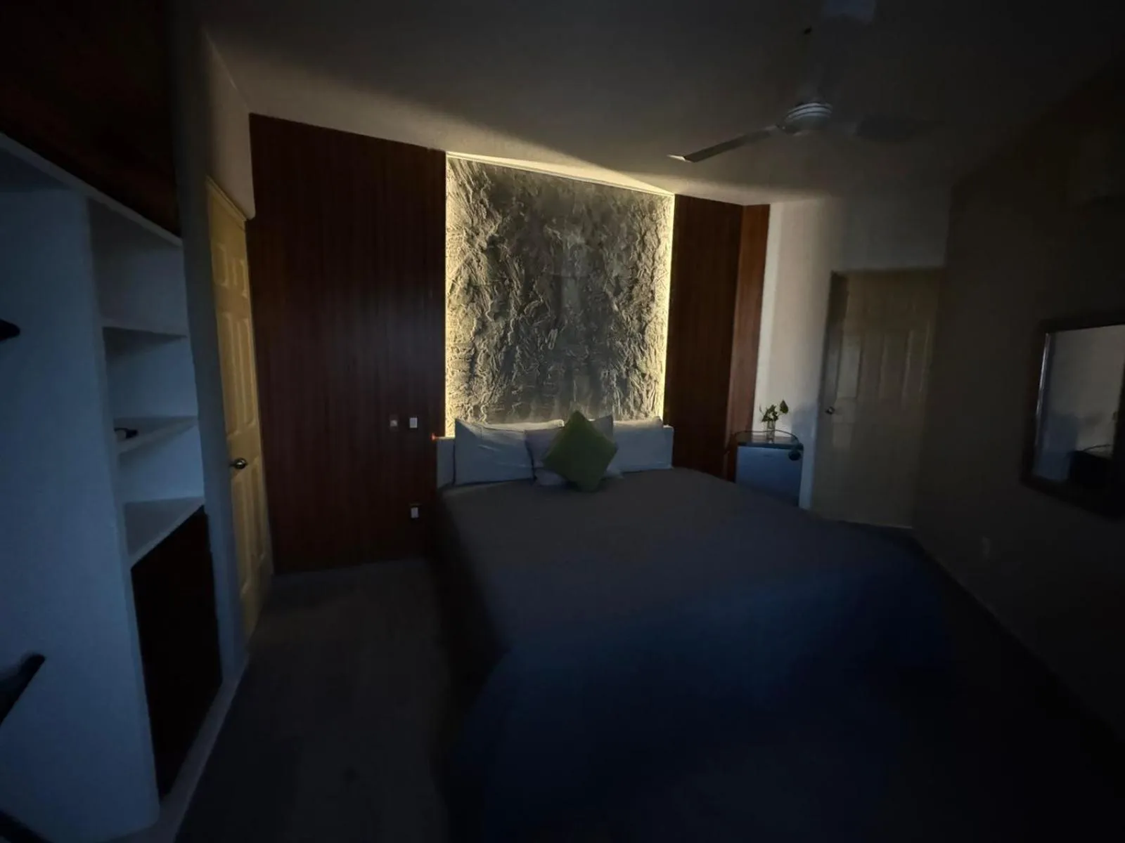 Bed in Hotel Bahia Huatulco