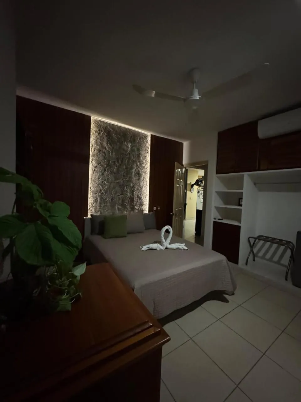 Bed in Hotel Bahia Huatulco