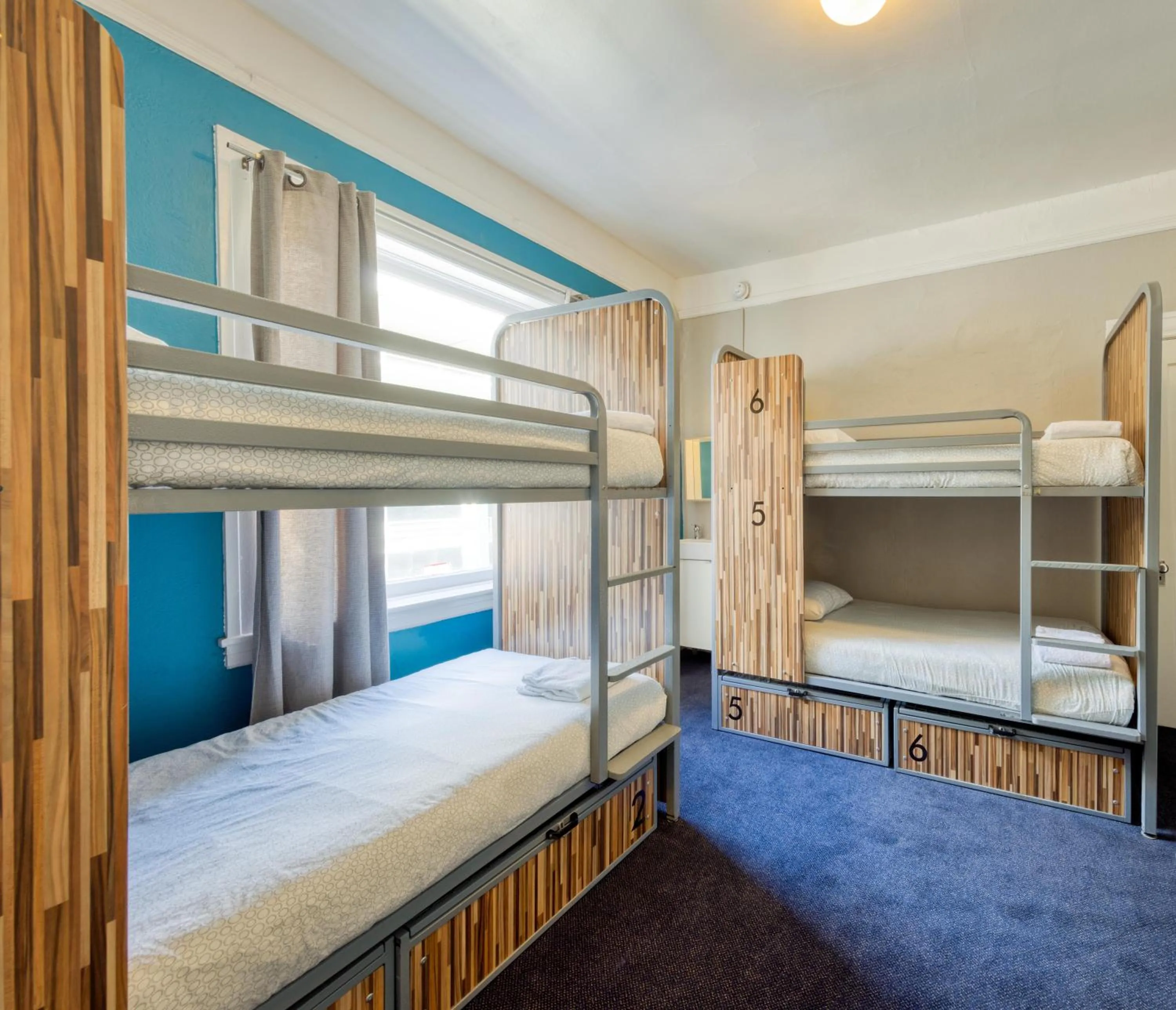 Bed in HI San Francisco Downtown Hostel