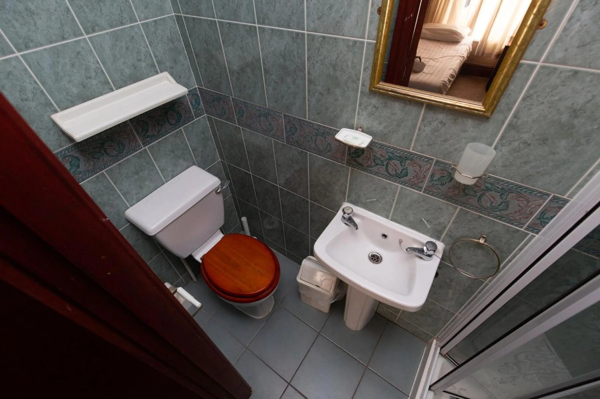 Bathroom in The Riviera Hotel