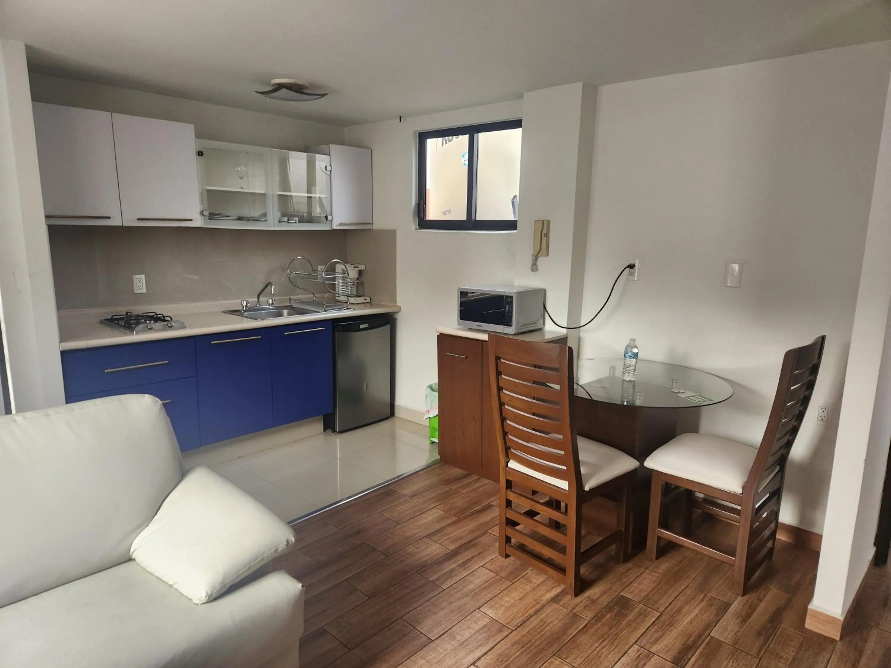 stove in Grupo Kings Suites -Platon 436