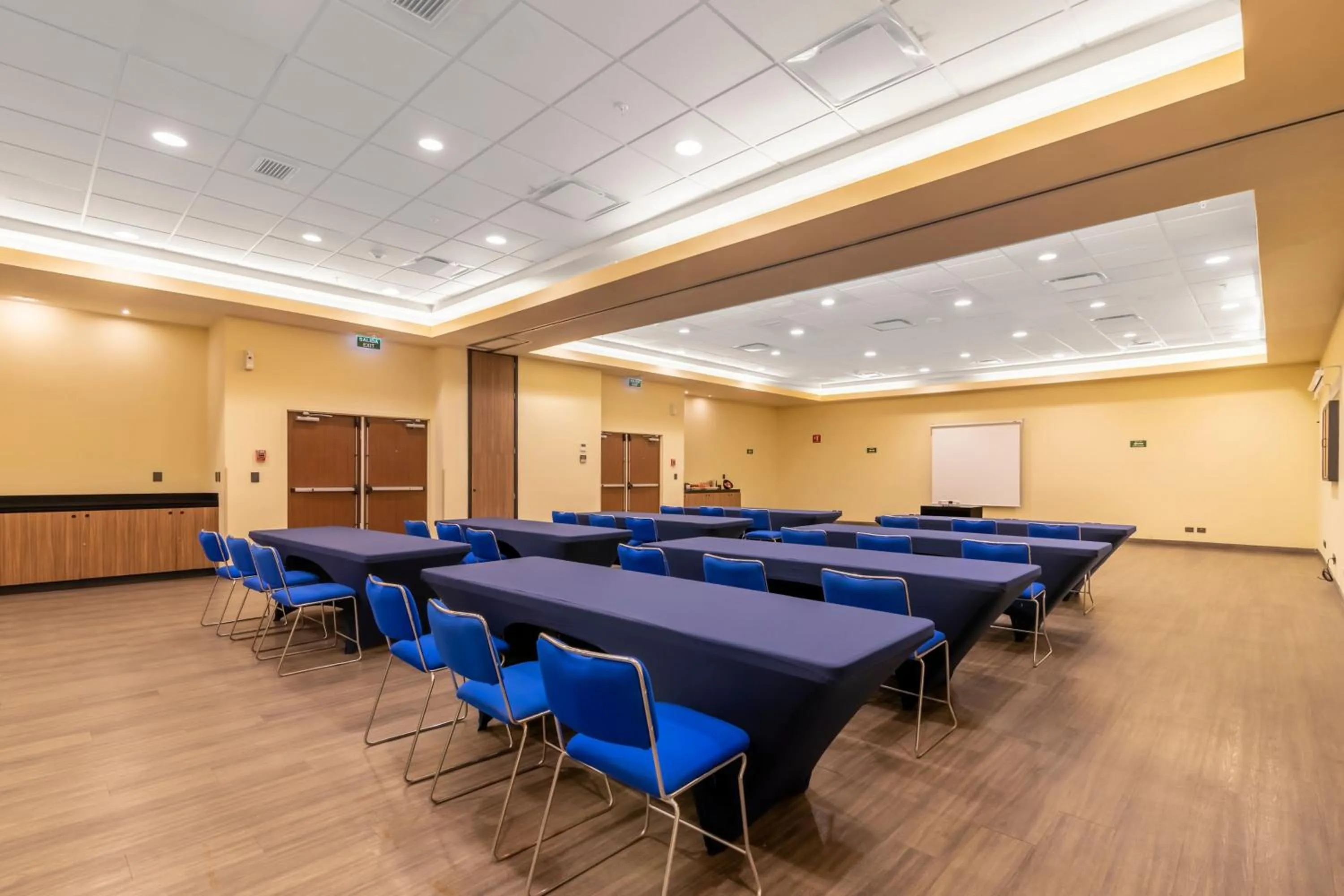 Meeting/conference room in City Express by Marriott Ciudad del Carmen