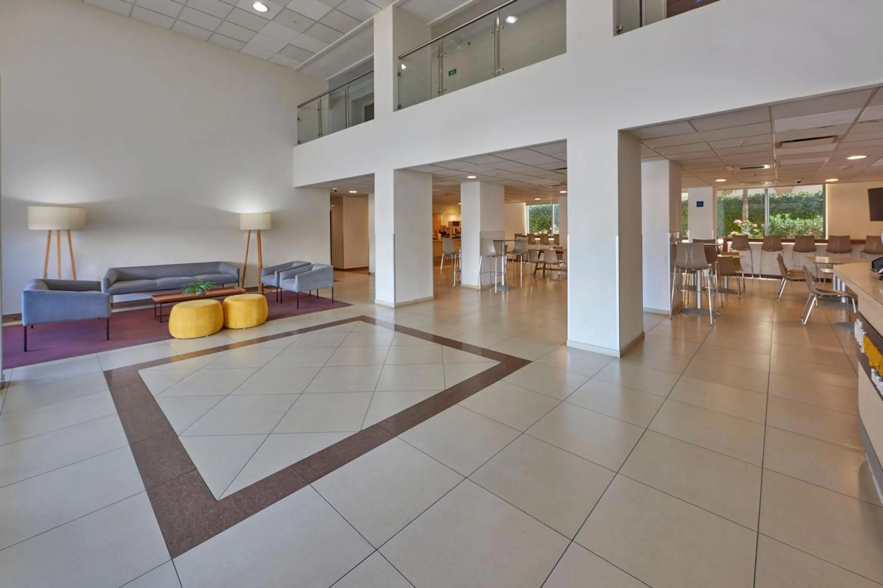 Lobby or reception in City Express by Marriott Manzanillo