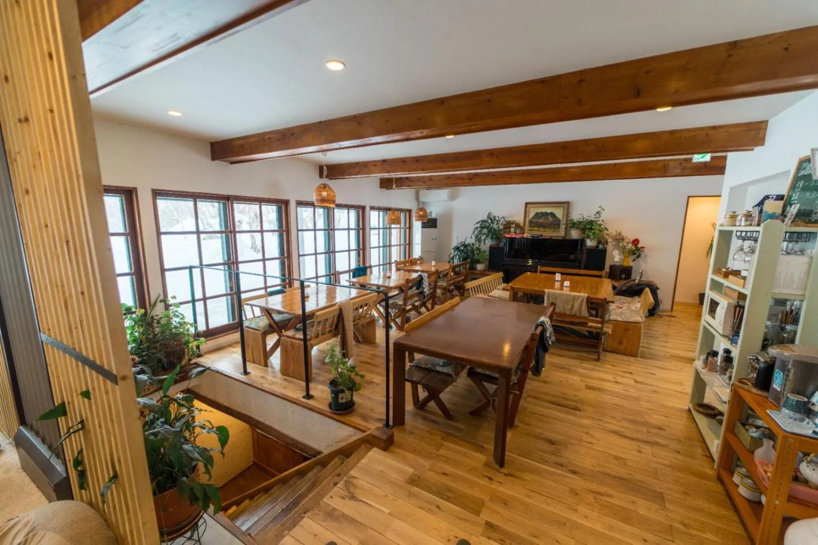 Restaurant/places to eat in Country Inn Milky House