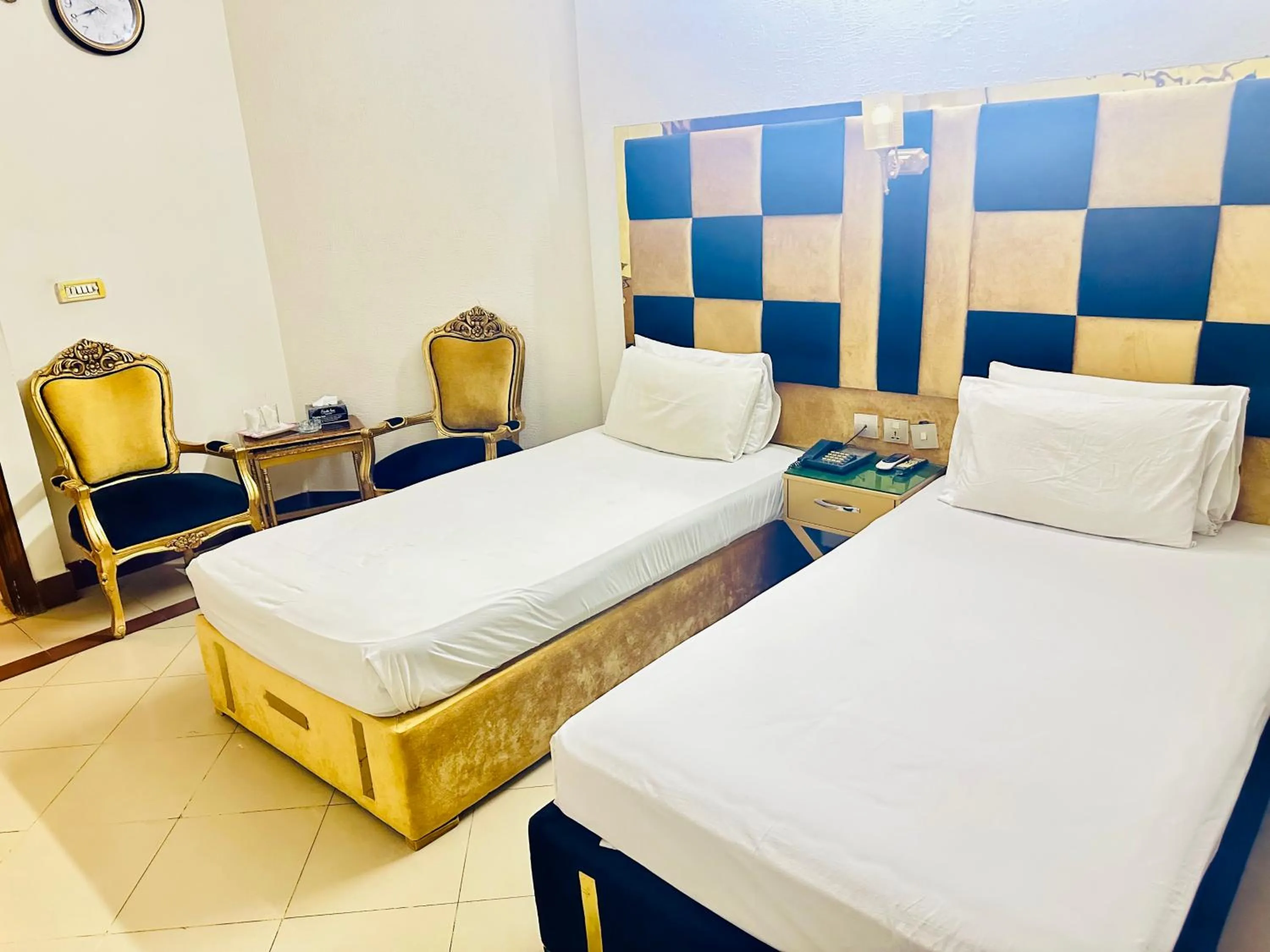 Bed in Fiesta Inn Hotel & Resorts Multan