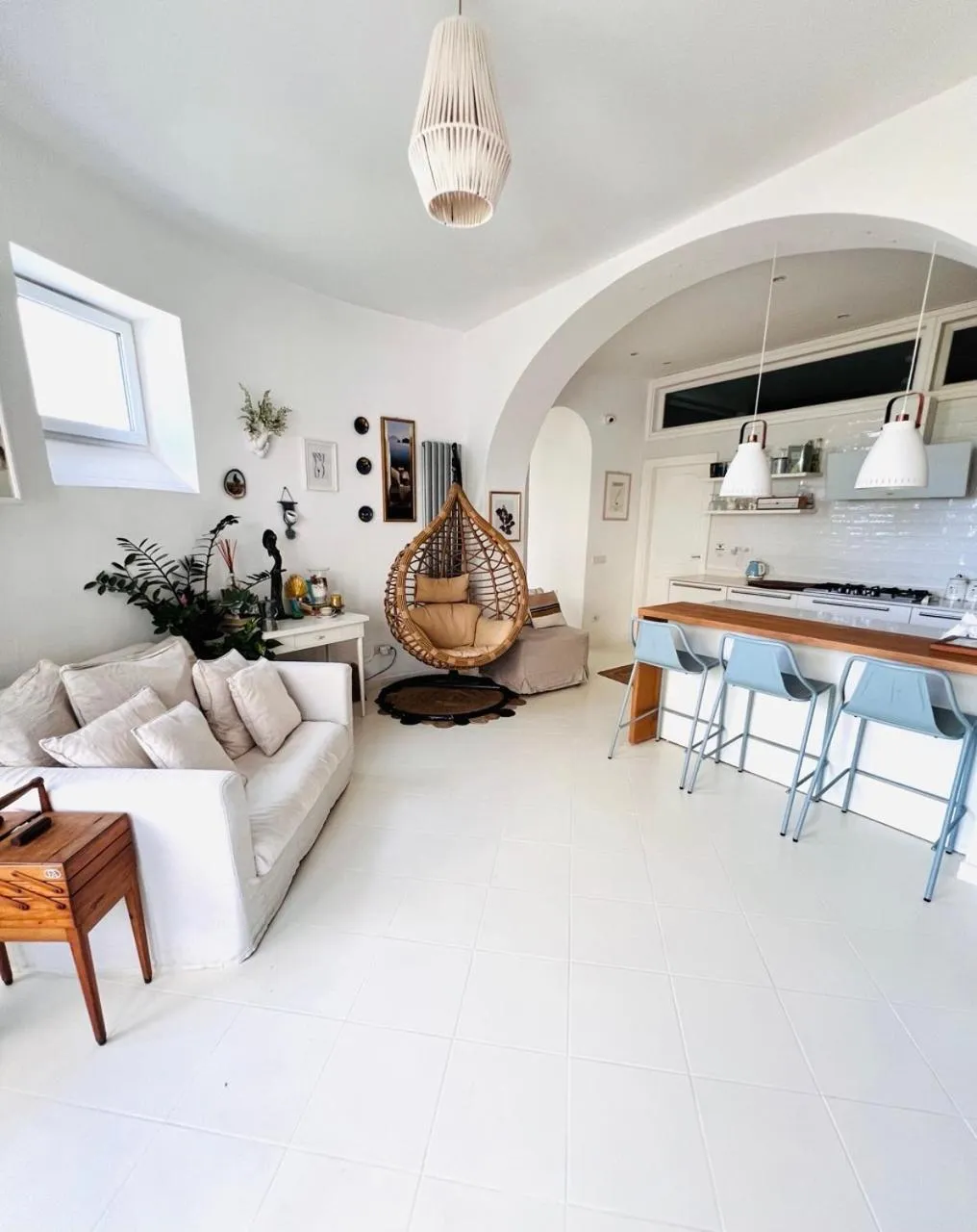 Communal lounge/ TV room in Casa Maddy