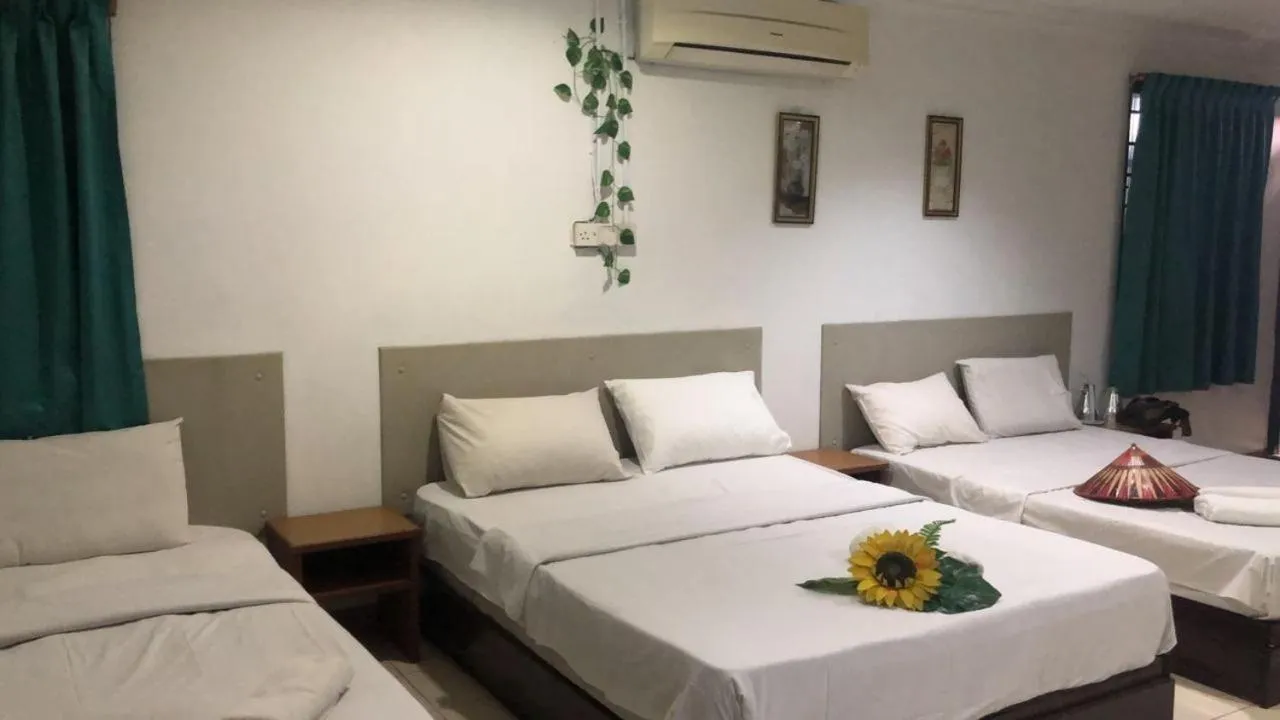 Bed in Kapit Hotel