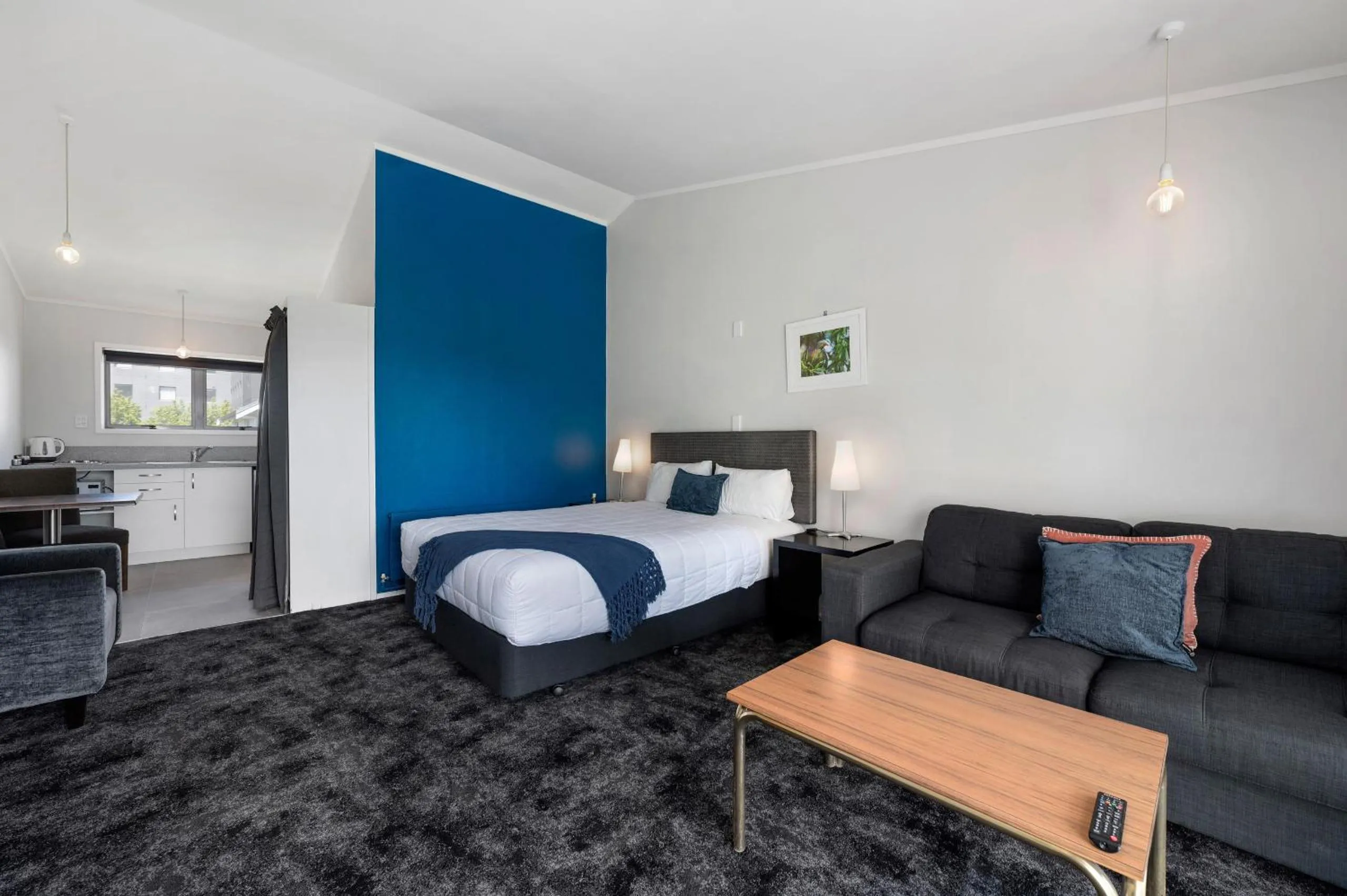 Bed in Lake Lodge Motel Rotorua