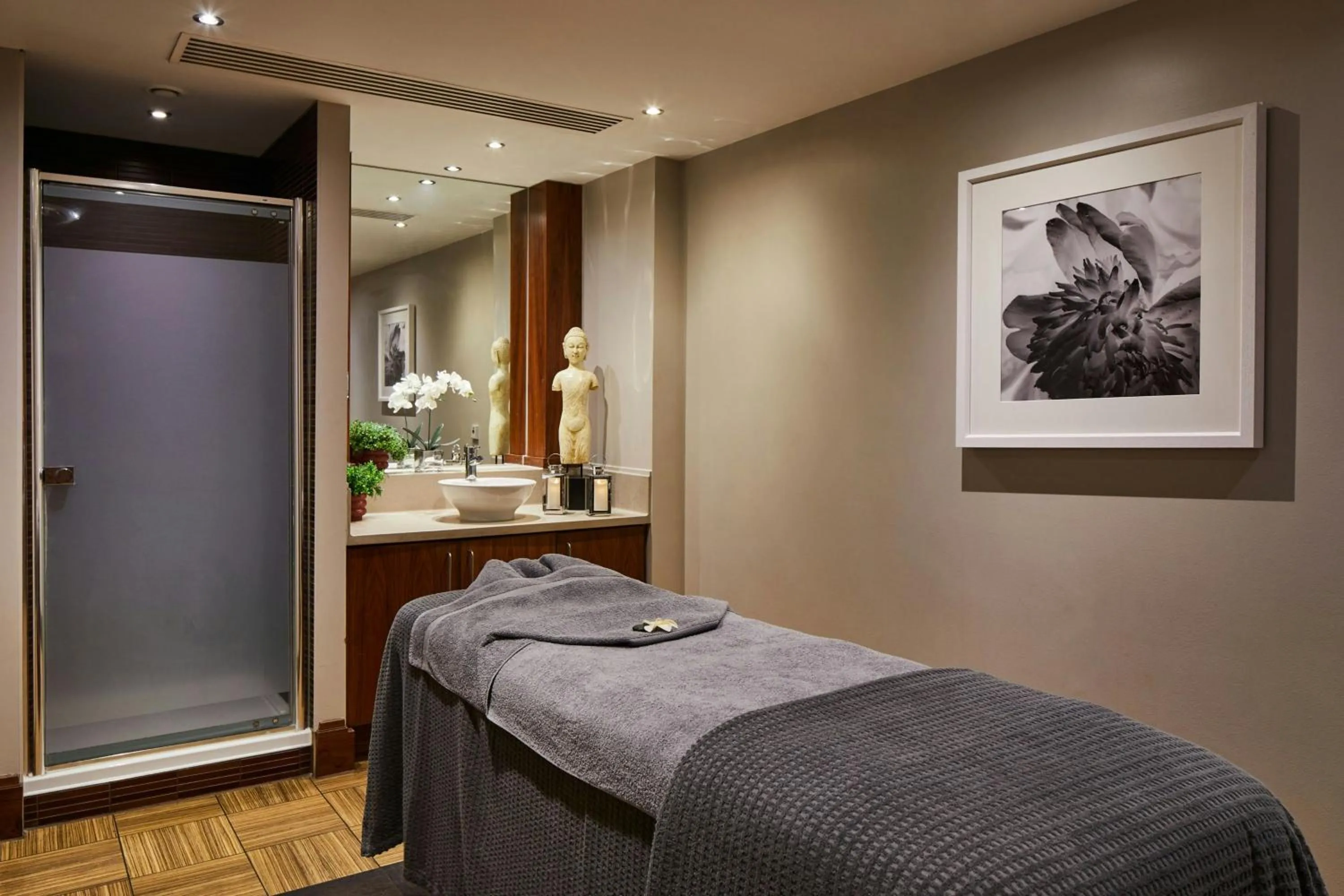 Spa and wellness centre/facilities in Manchester Marriott Hotel Piccadilly