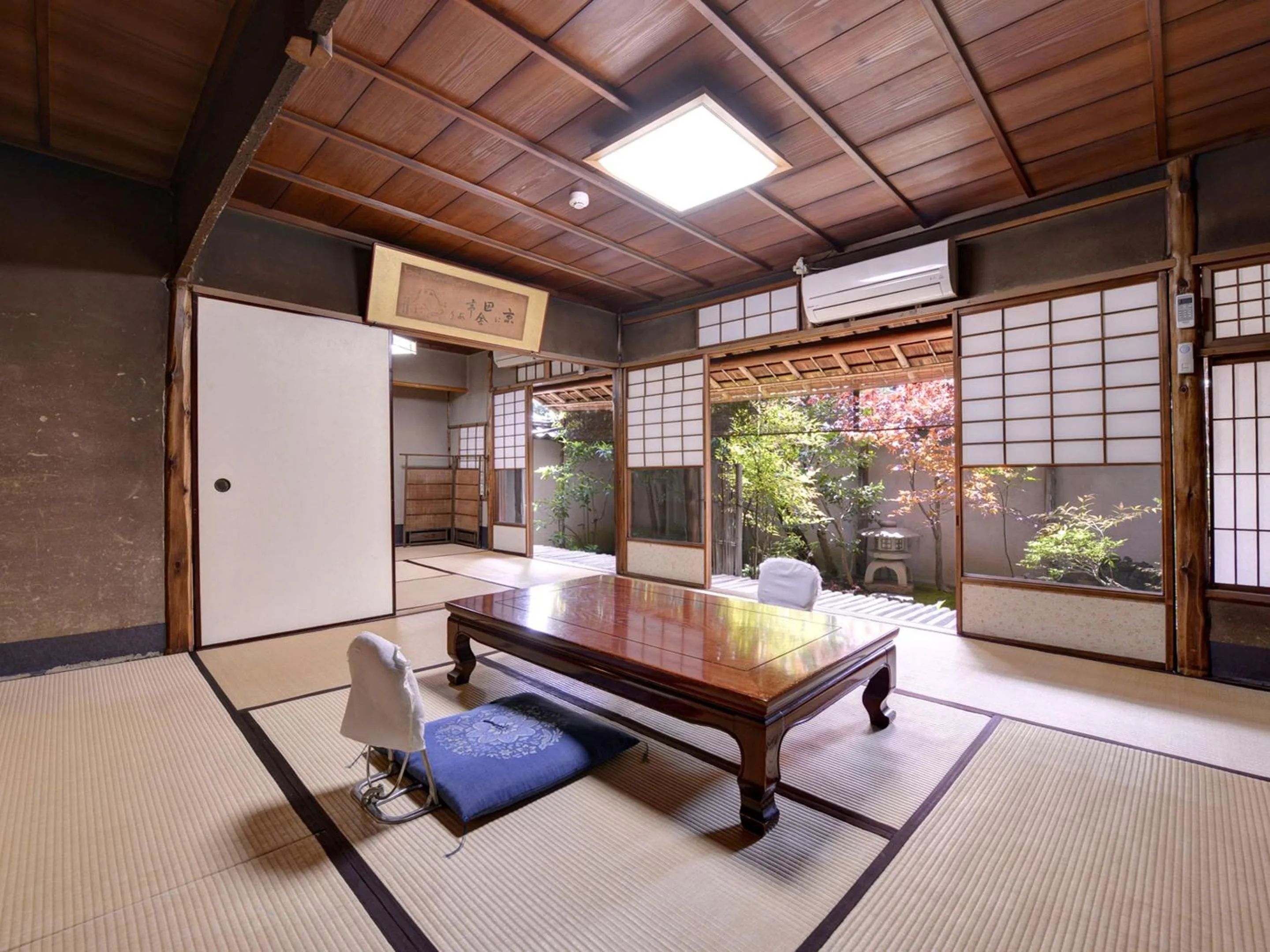 Photo of the whole room in Ryokan Inakatei