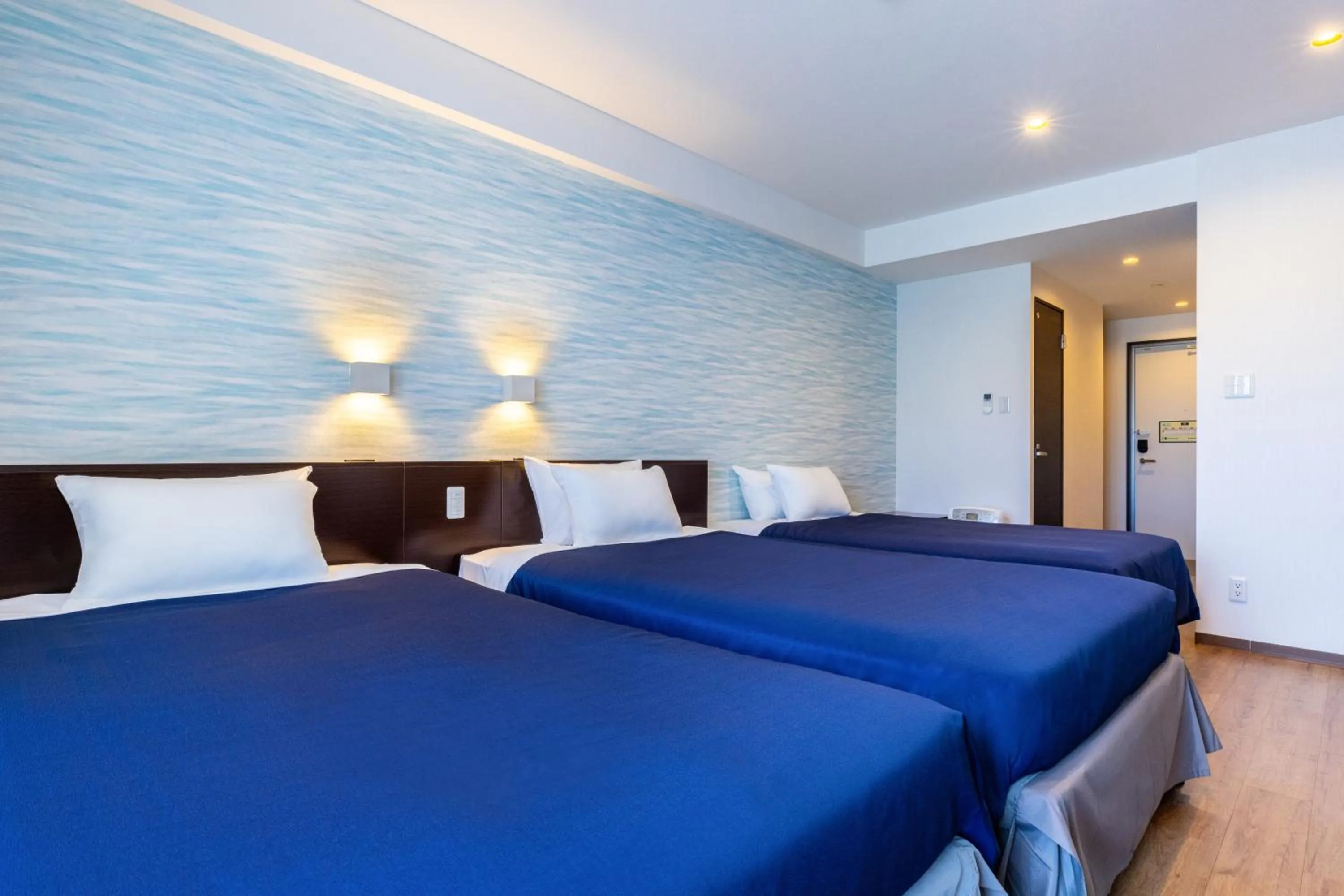 Photo of the whole room, Bed in Cococious Monpa