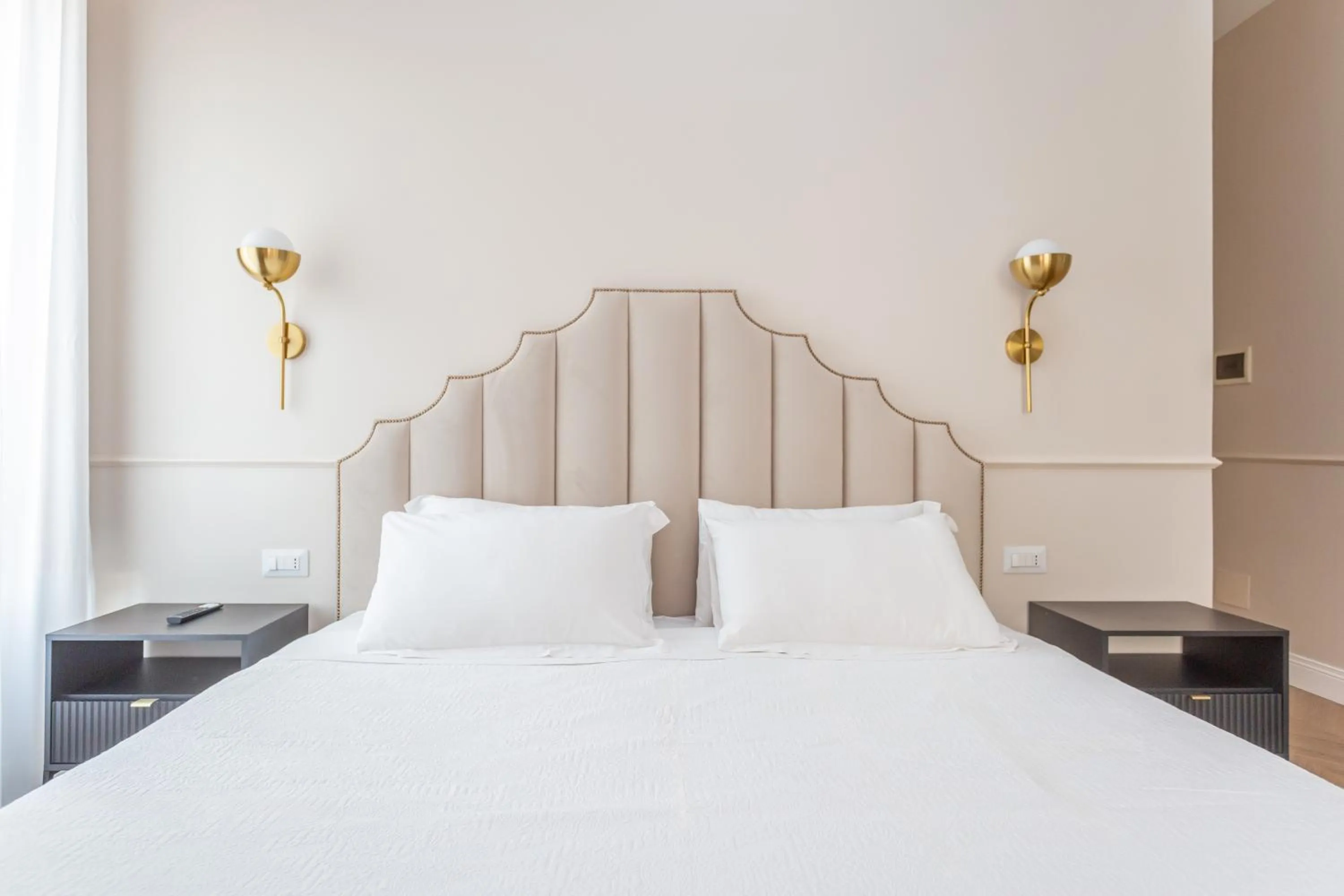 Bedroom, Bed in Daplace - La Mongolfiera Rooms in Navona