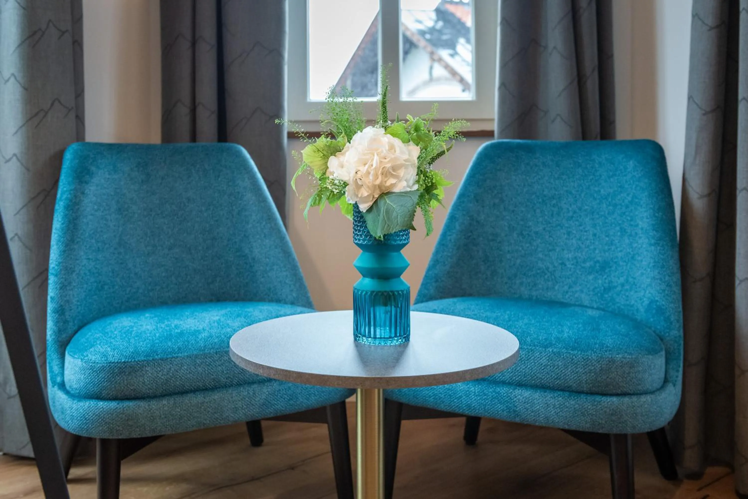 Seating area in Terofal Hotel Schliersee - Komplett neu renoviert