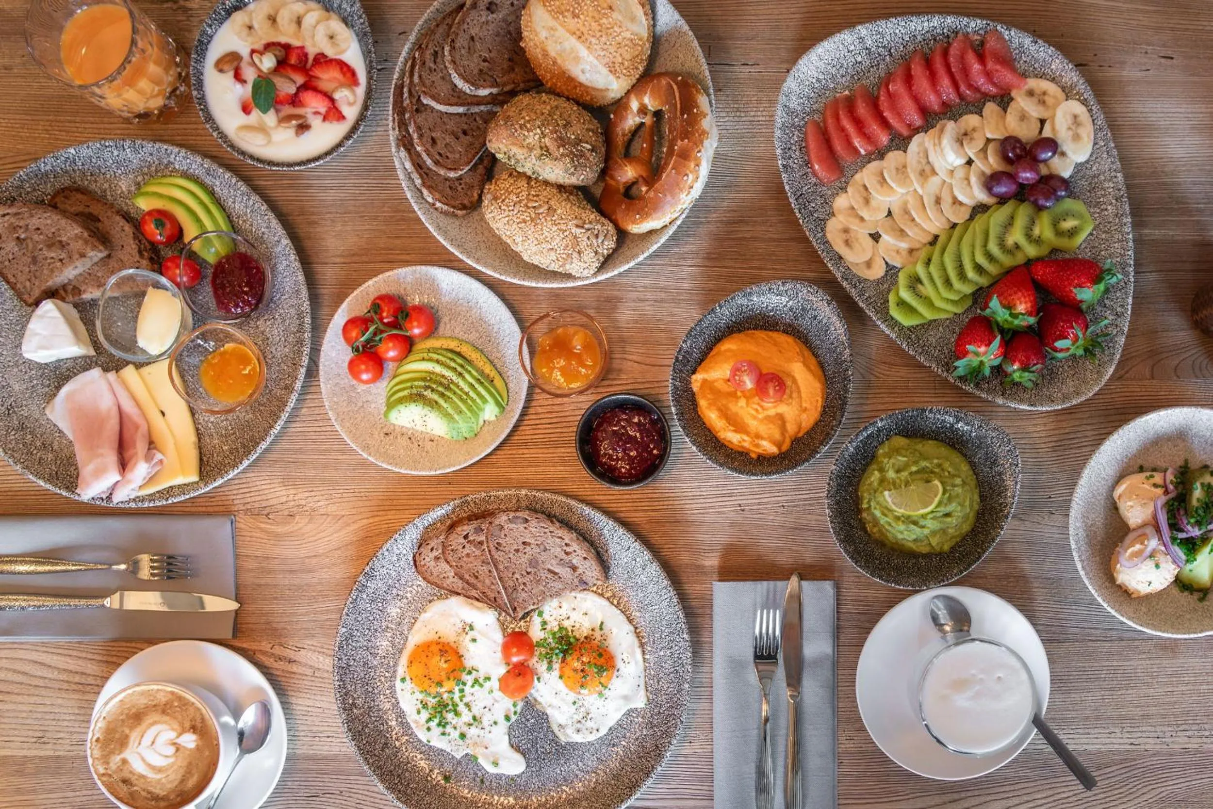 Breakfast in Terofal Hotel Schliersee - Komplett neu renoviert