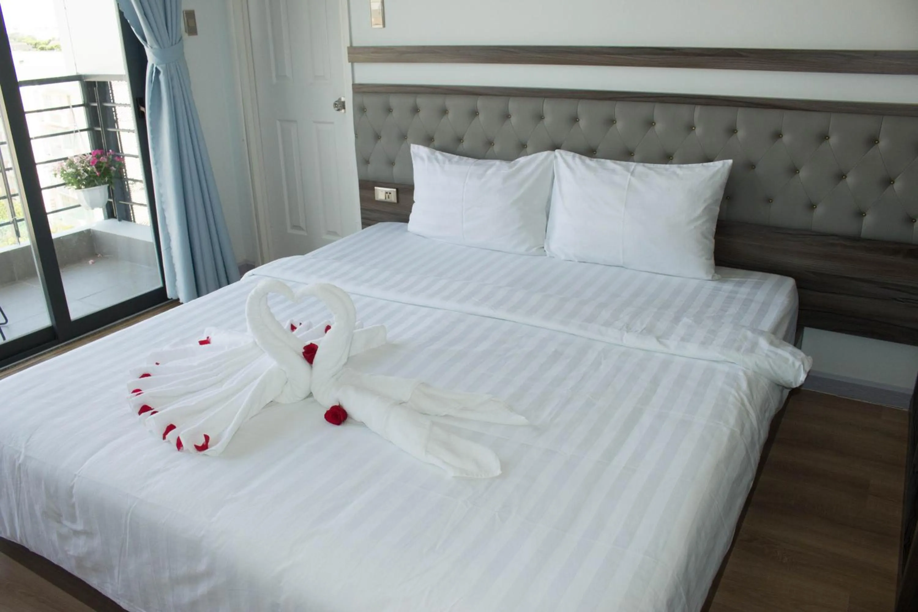 Bed in Winston Hotel