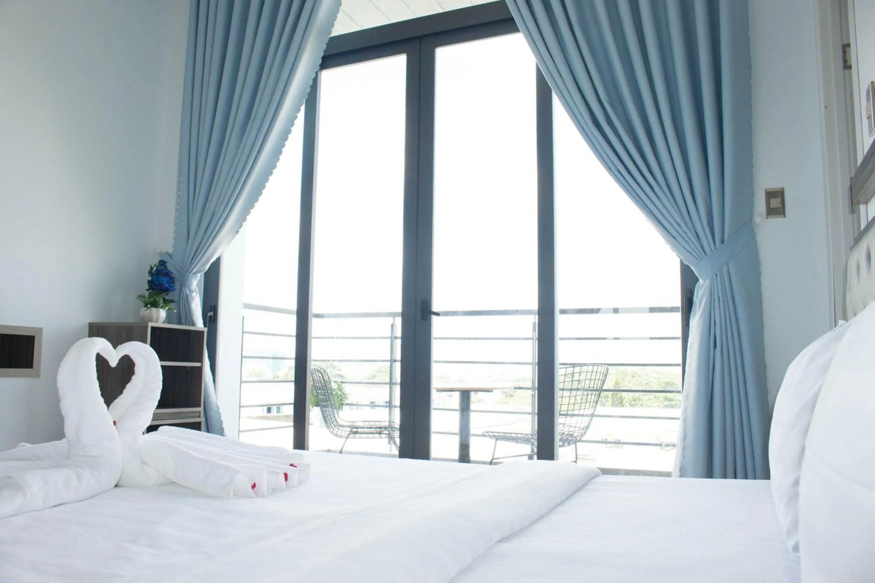 Bed in Winston Hotel