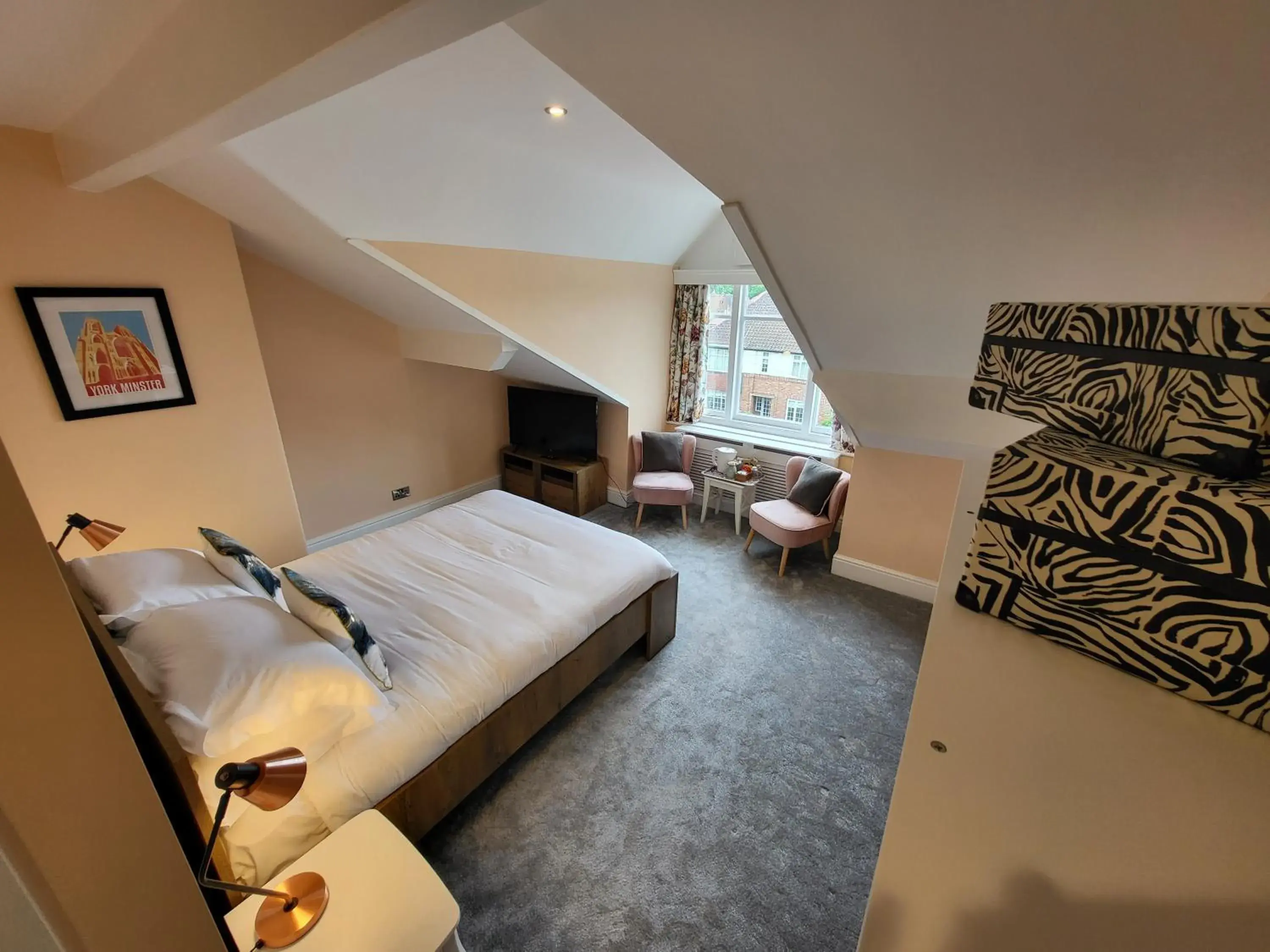 Superior Double Room in St George's Guest House Superior Double Room in St George's Guest House