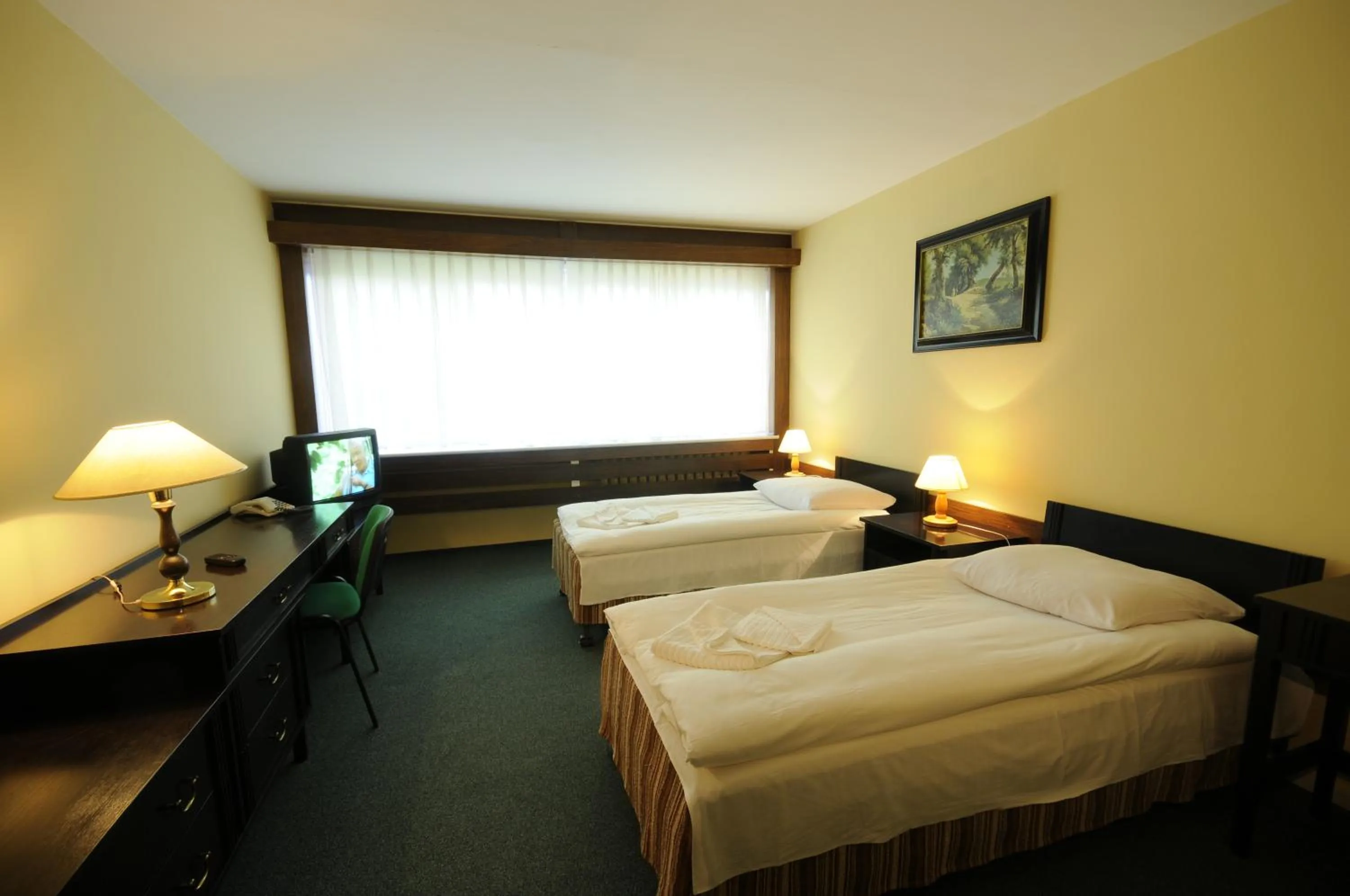 Photo of the whole room, Bed in Olimpia