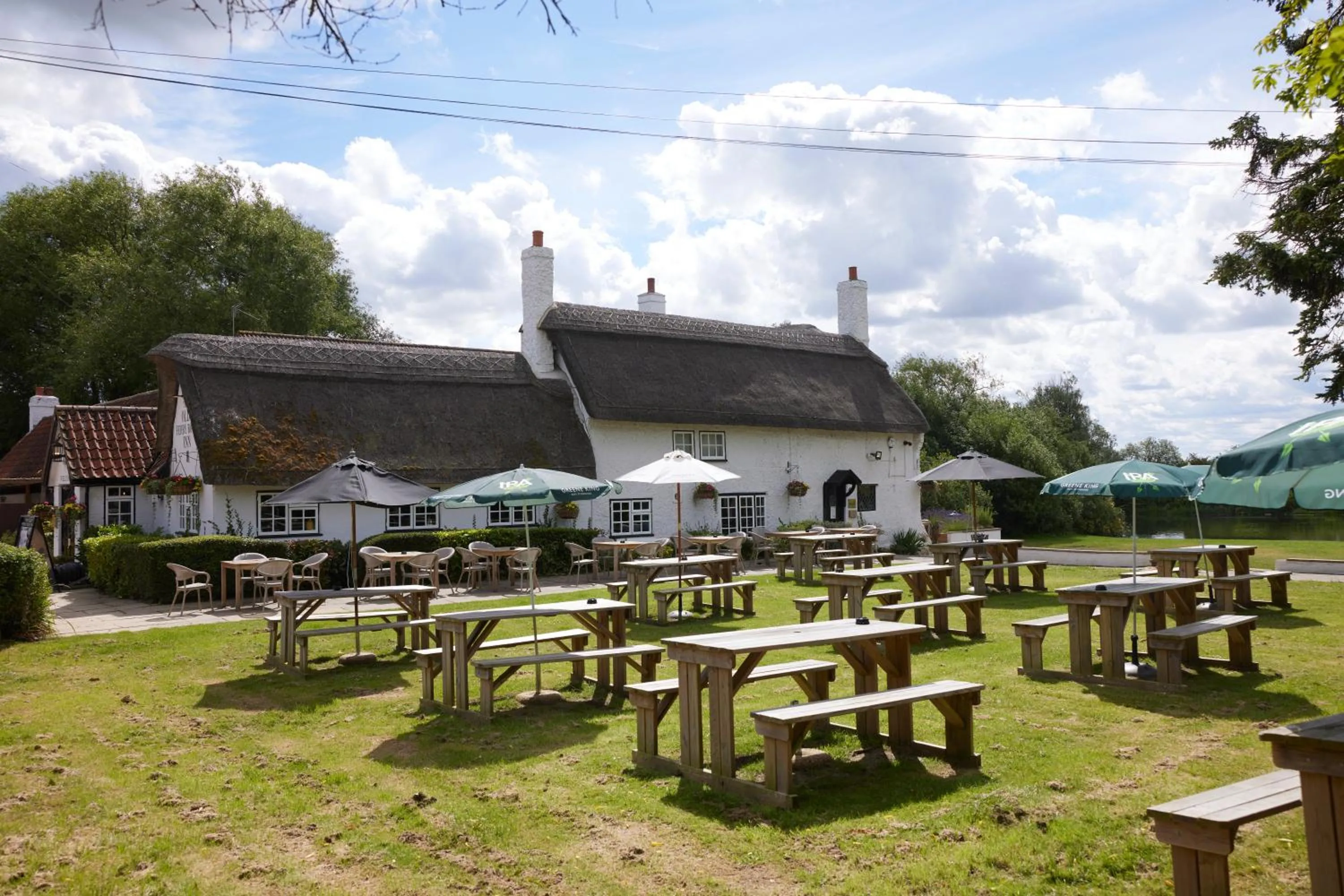 Garden view in Old Ferry Boat by Greene King Inns