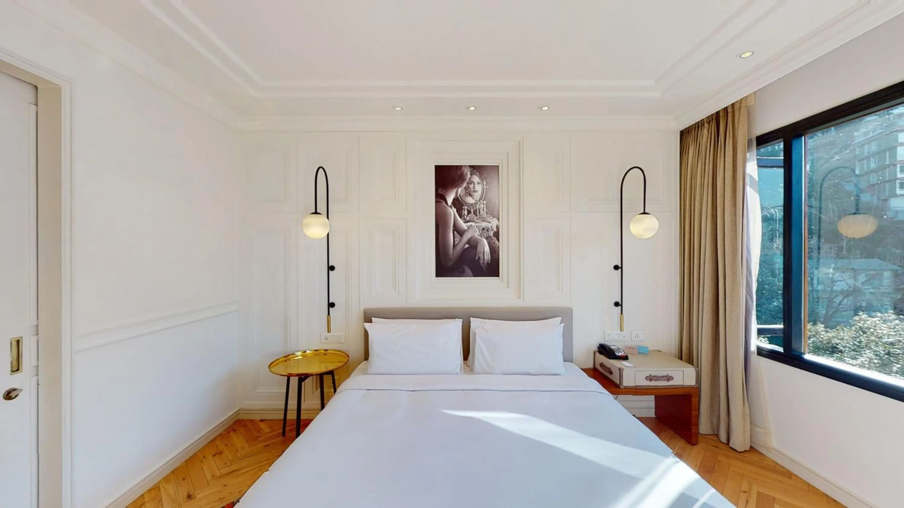 View (from property/room), Bed in Radisson Hotel Shimla