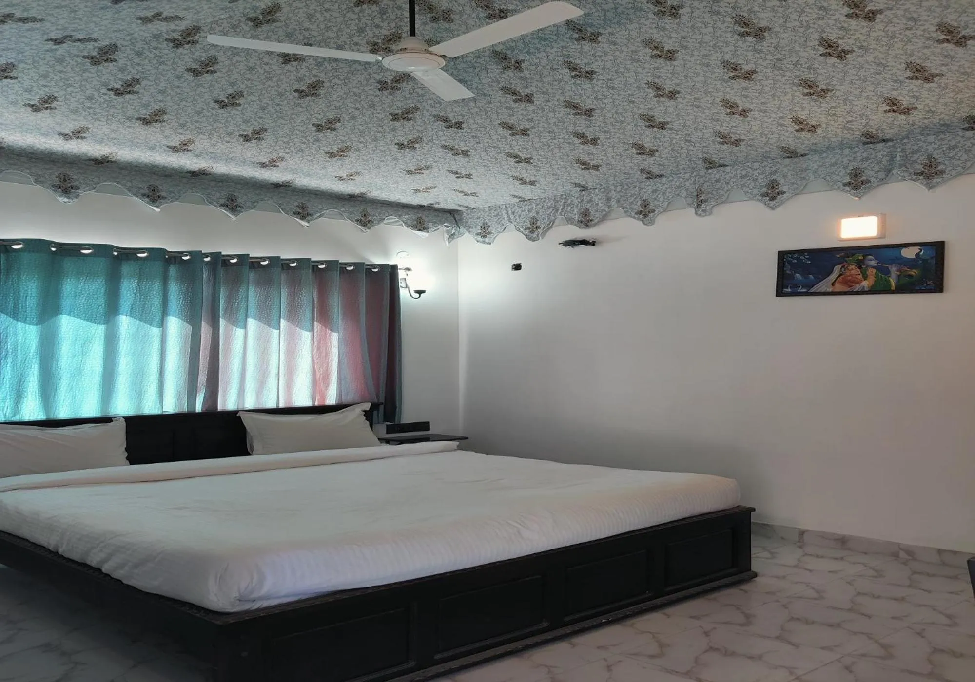 Bed in The timber garden adventure club