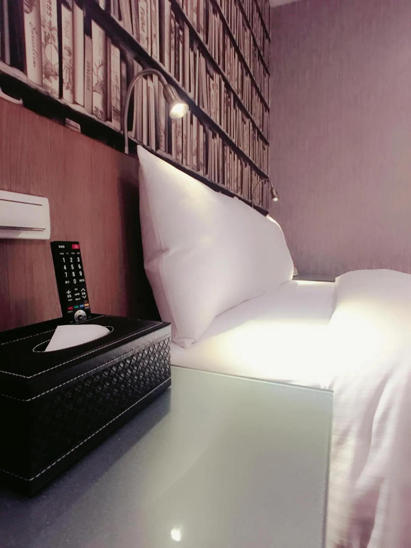 Bedroom, Bed in Ueno Hirokoji 428