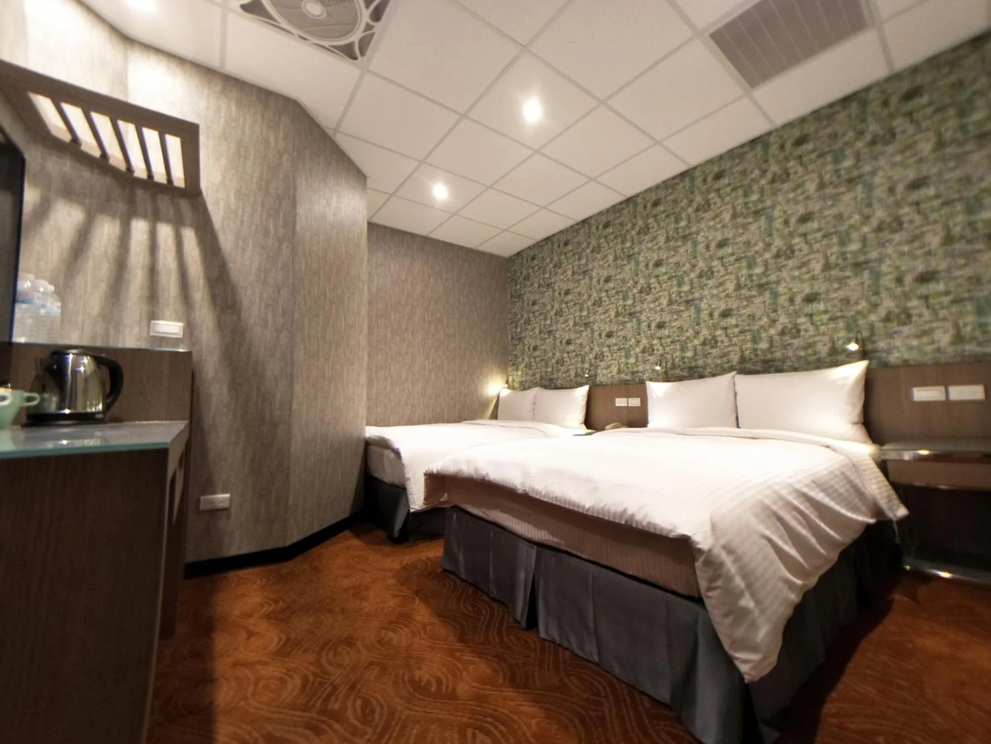 Bedroom, Bed in Ueno Hirokoji 428