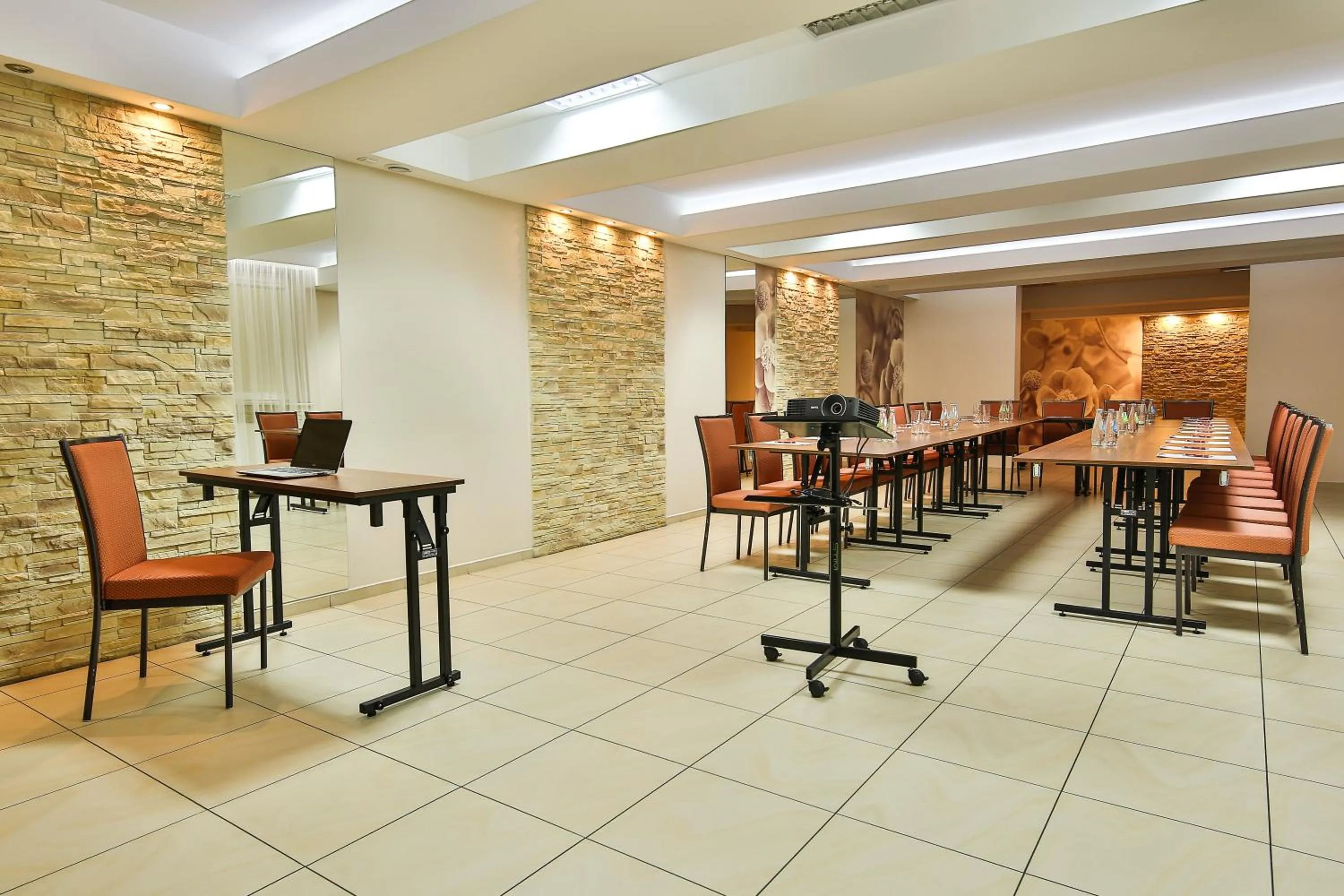 Meeting/conference room in Hotel Kantoria