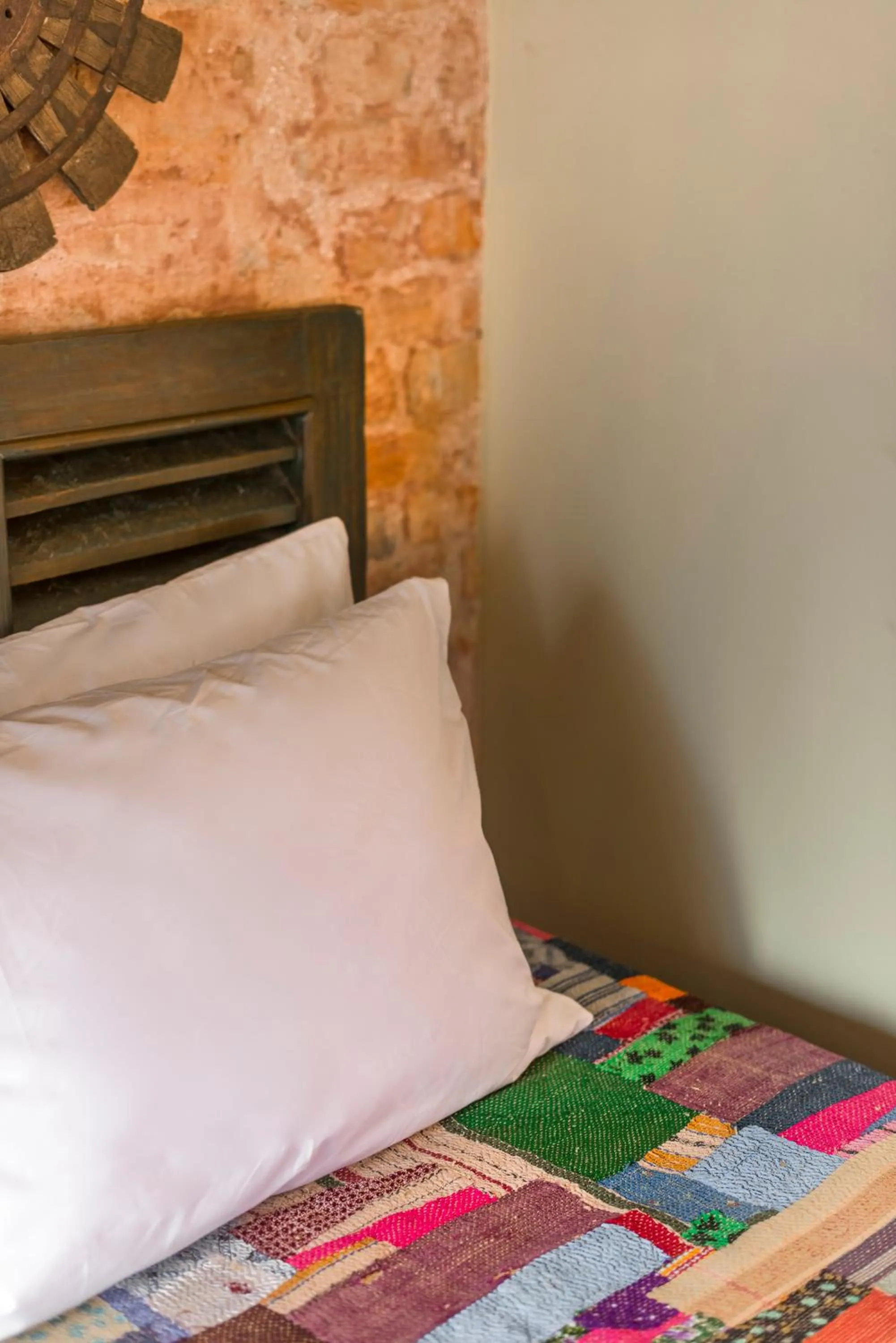 Bed in Calcutta Bungalow