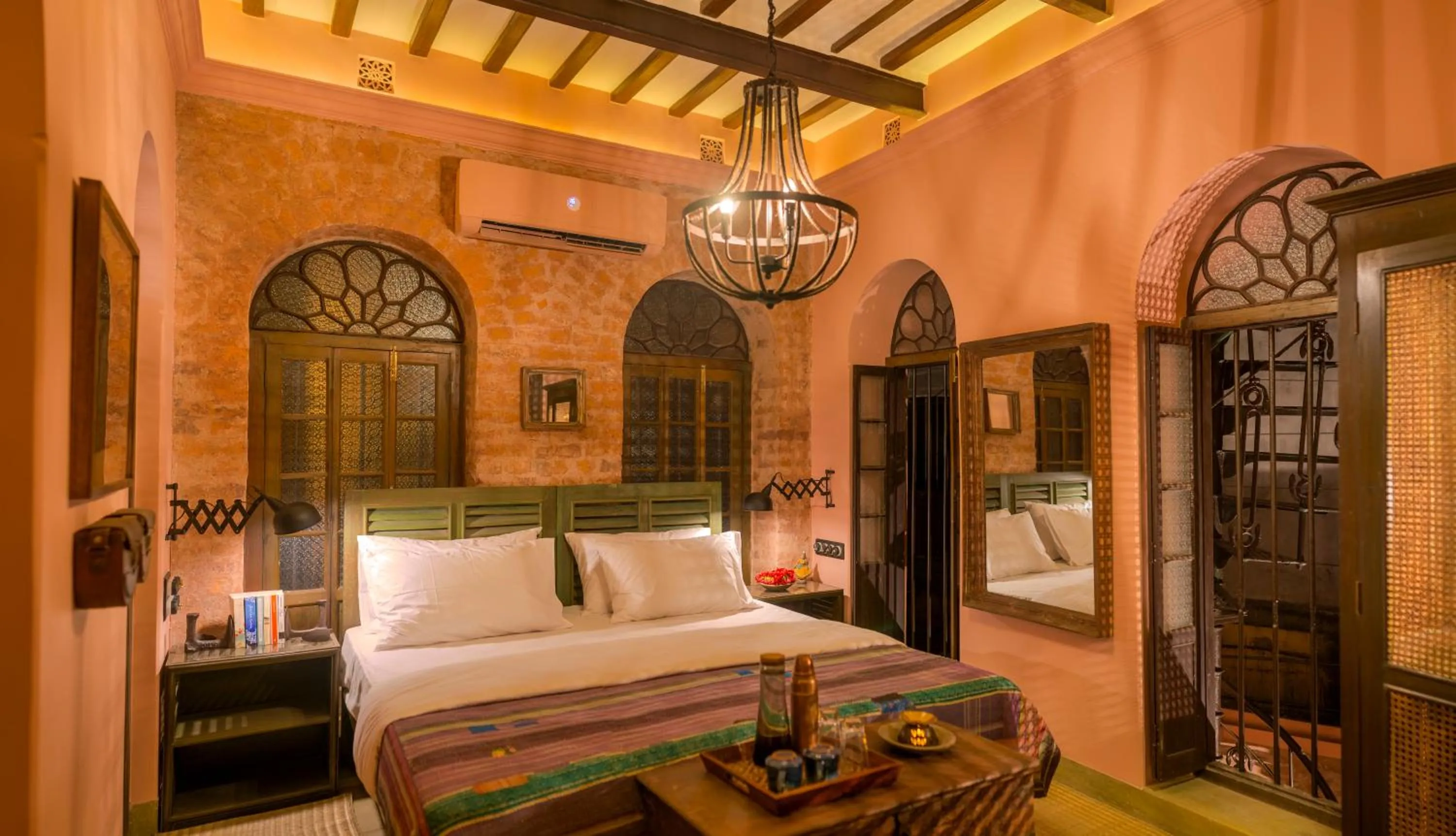 Bed in Calcutta Bungalow