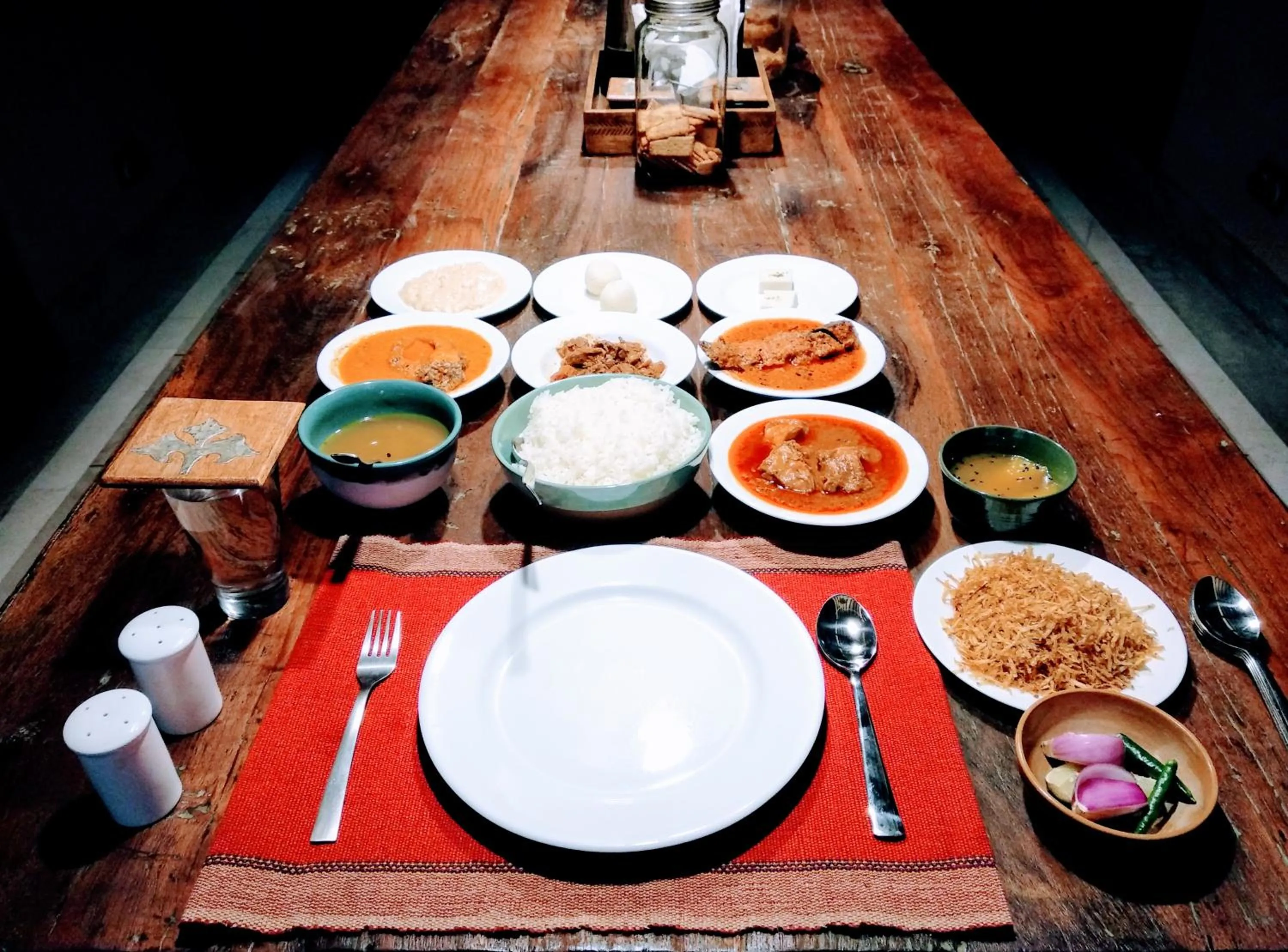 Lunch in Calcutta Bungalow