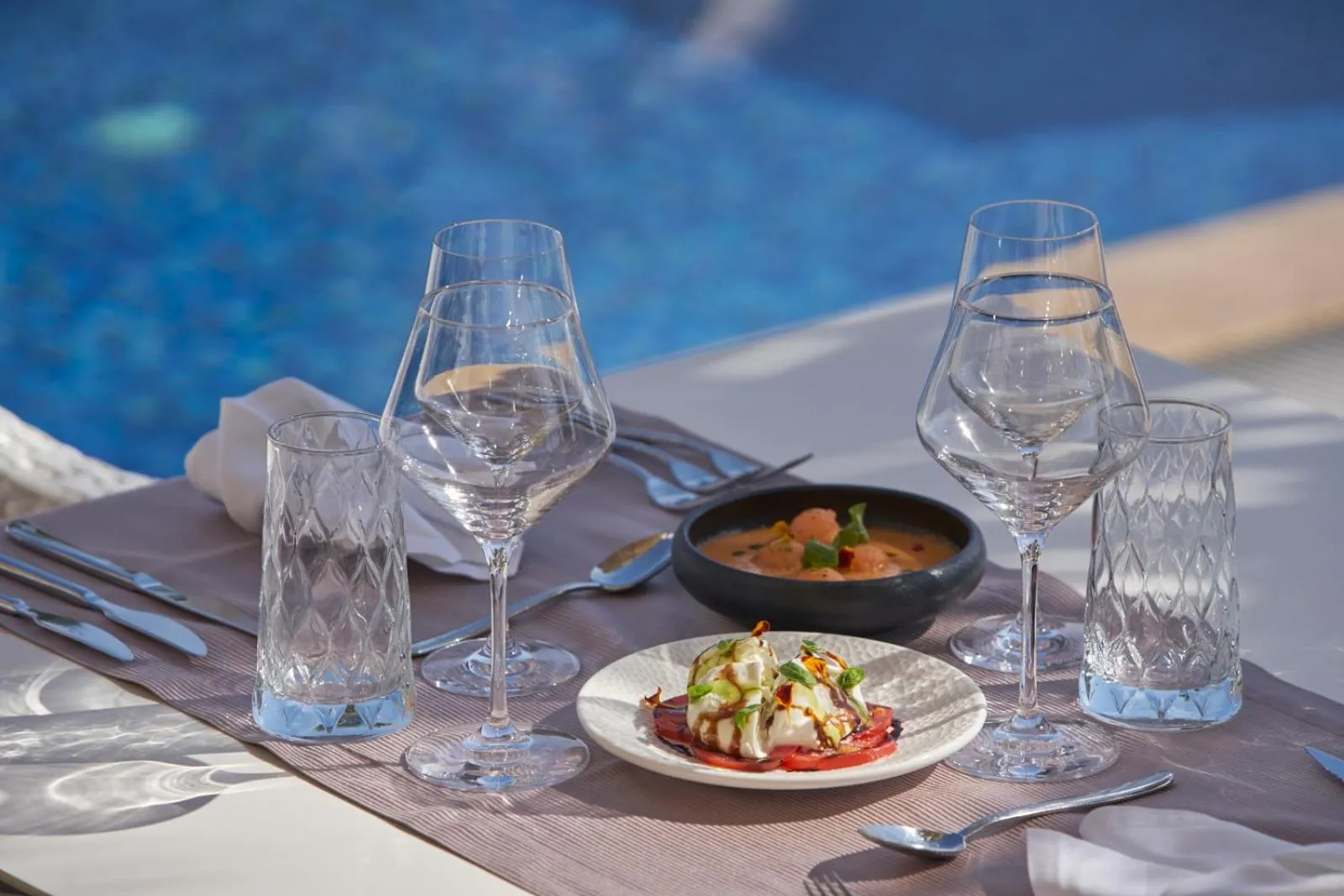 Restaurant/places to eat in Boutique Hotel Life