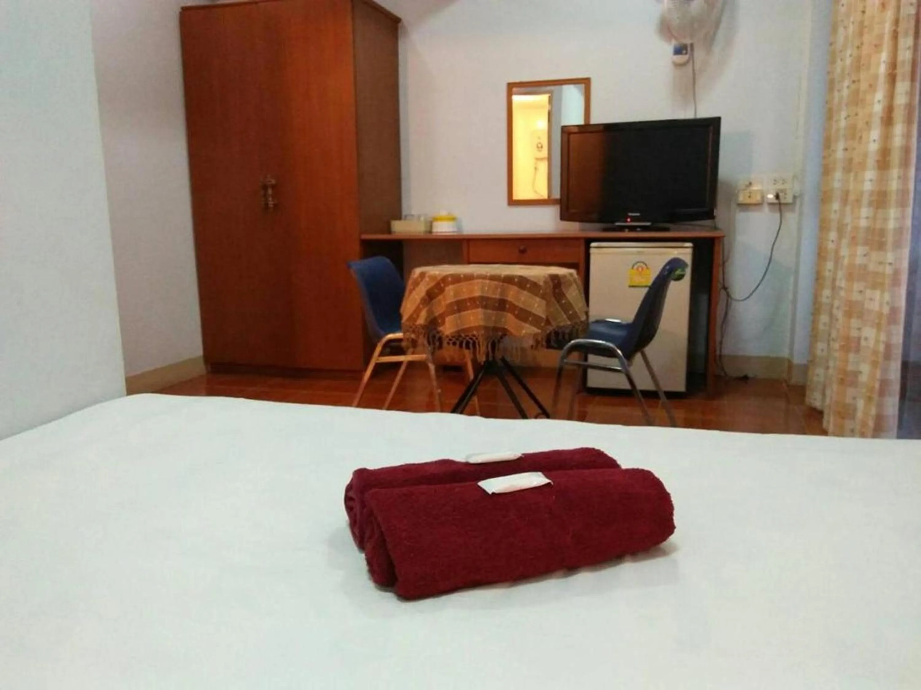 Bedroom, Bed in Ban Wiang Guest House