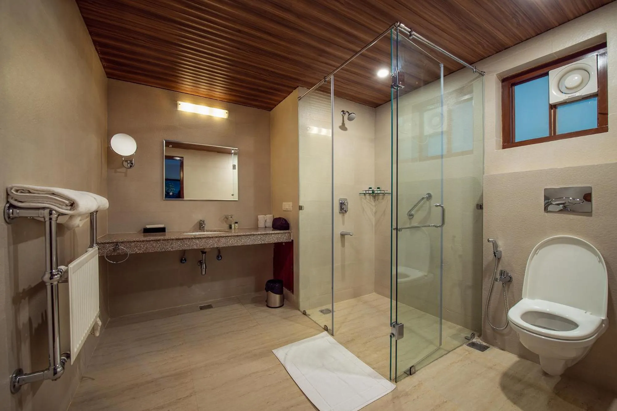 Toilet in WelcomHeritage Ashdale