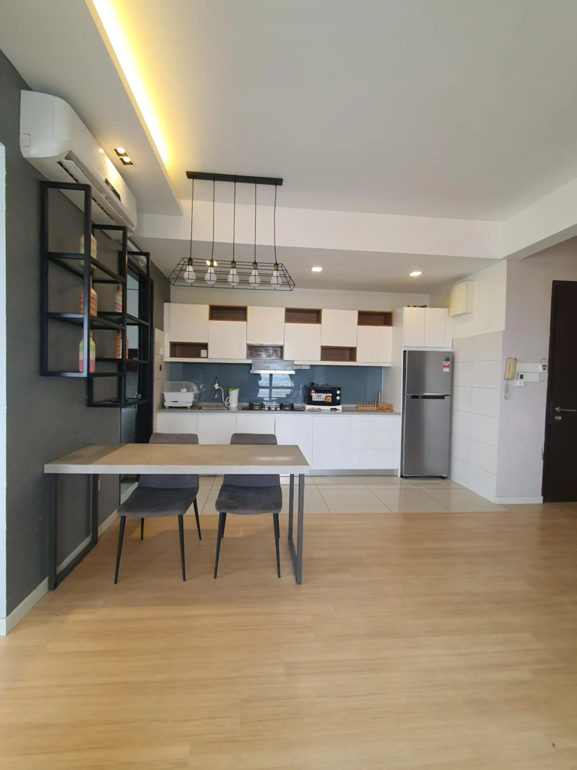 USJ One Subang Jaya by Widebed