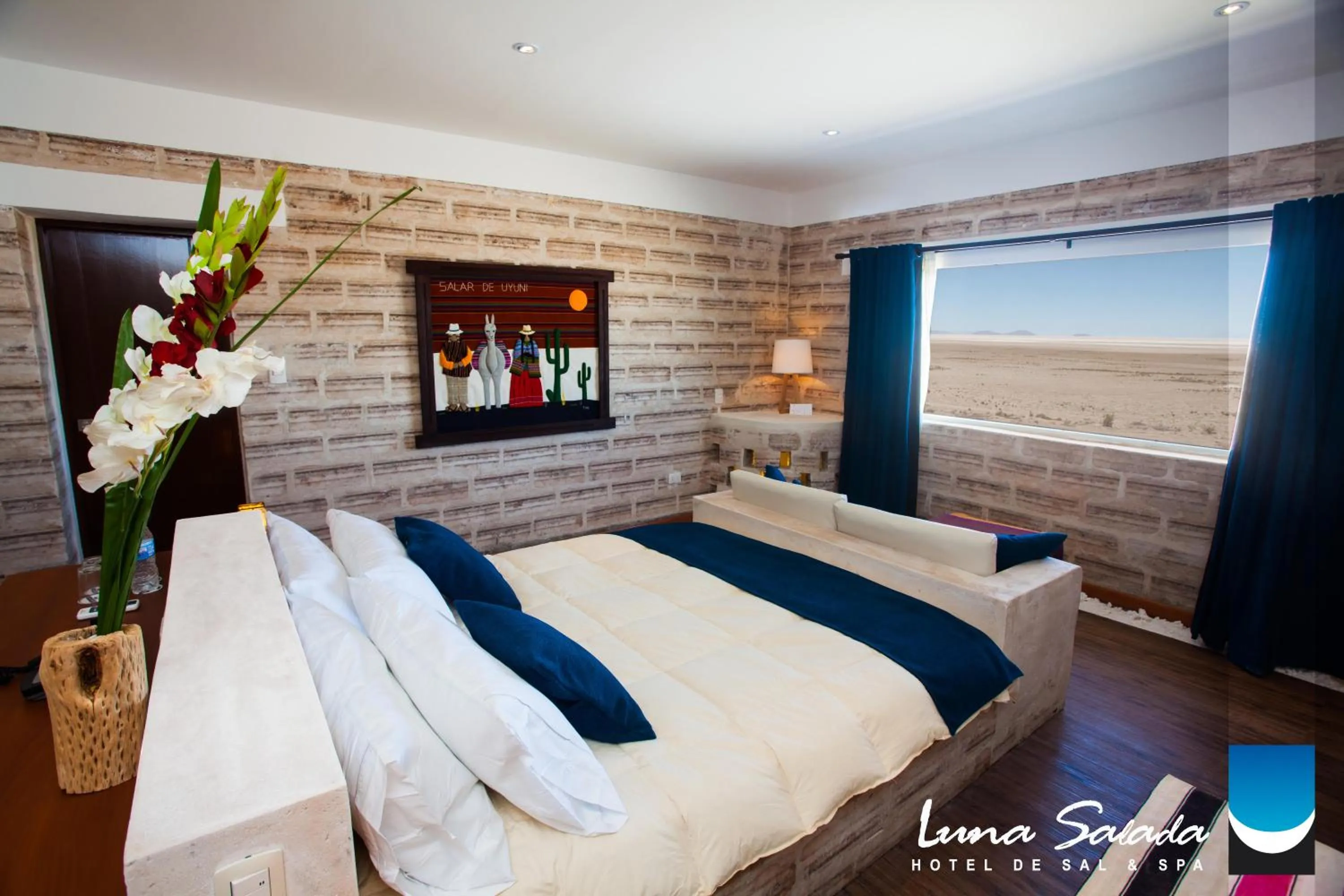 Photo of the whole room, Bed in Hotel de Sal Luna Salada
