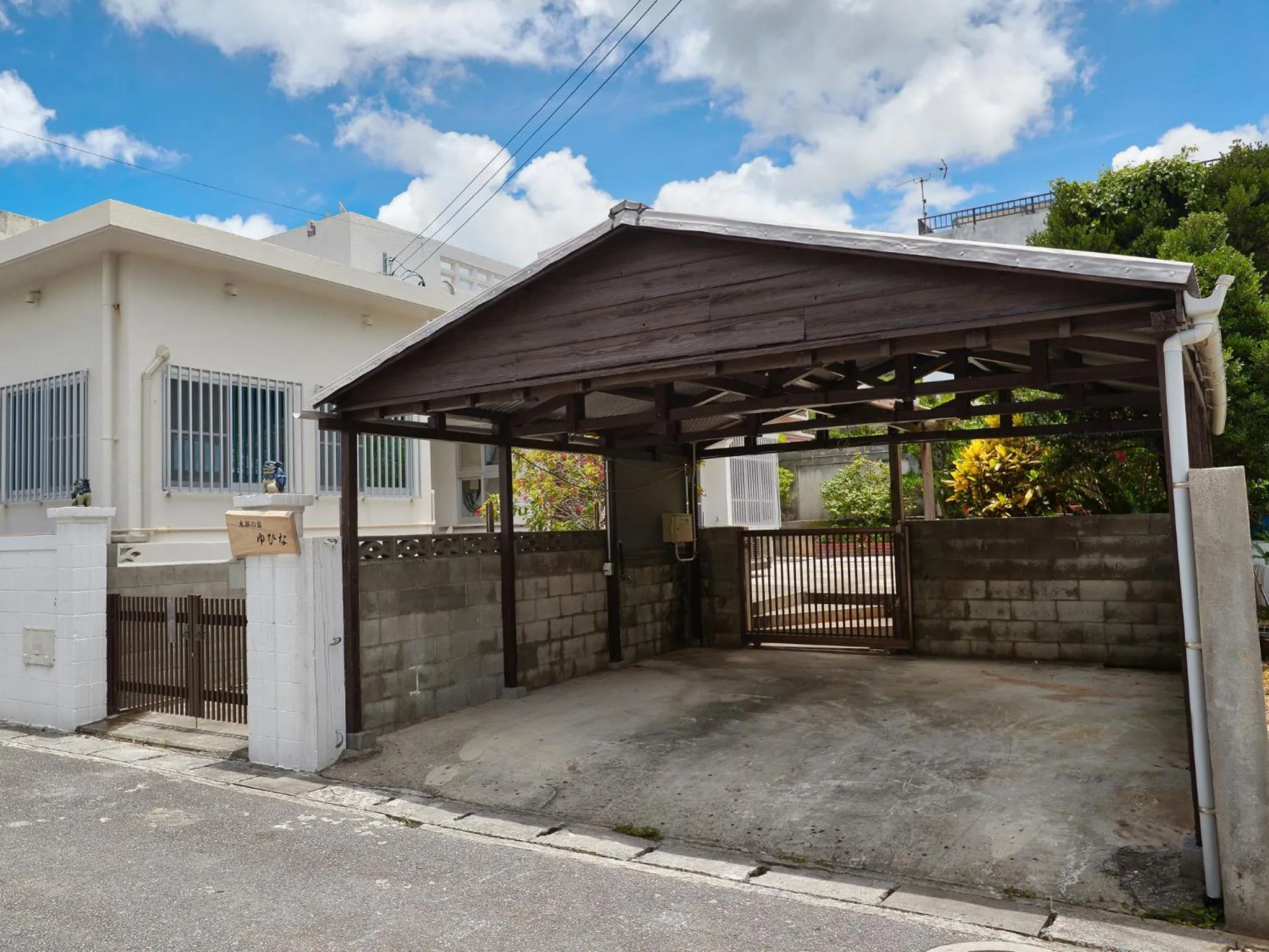 Facade/entrance in ADAN RESORT Yuhina