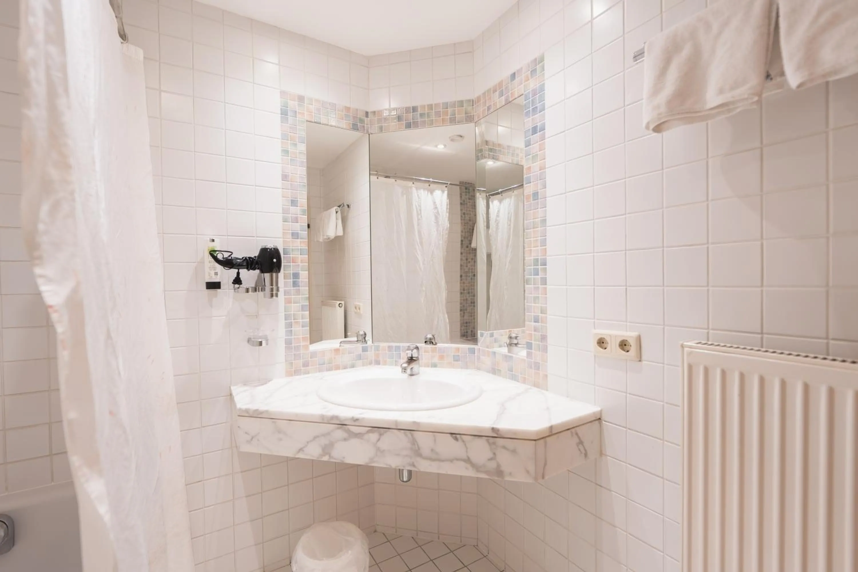 Bathroom in Hotel Gruberhof Innsbruck Igls B&B