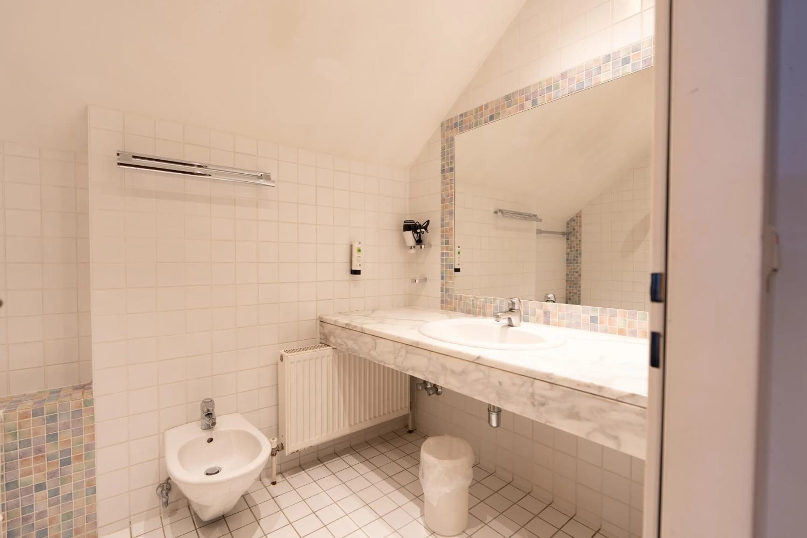 Toilet in Hotel Gruberhof Innsbruck Igls B&B