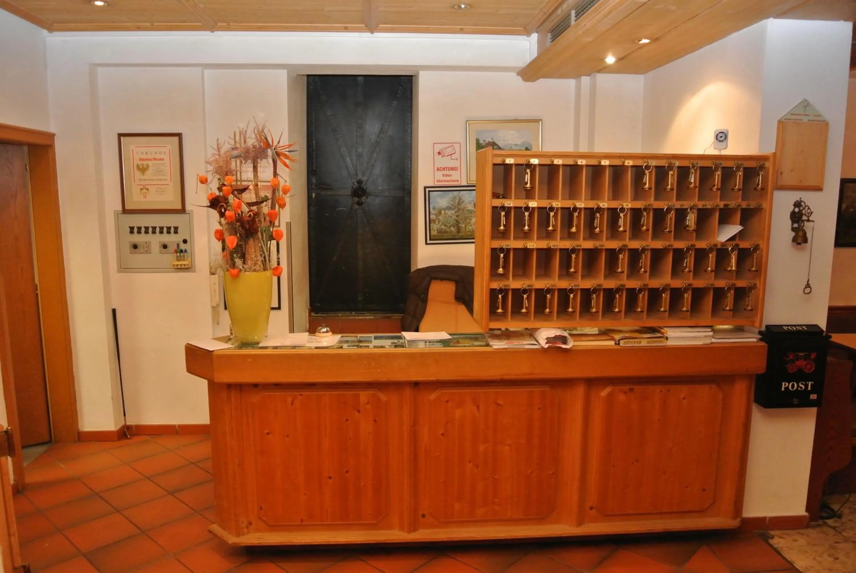 Lobby or reception in Hotel Gruberhof Innsbruck Igls B&B