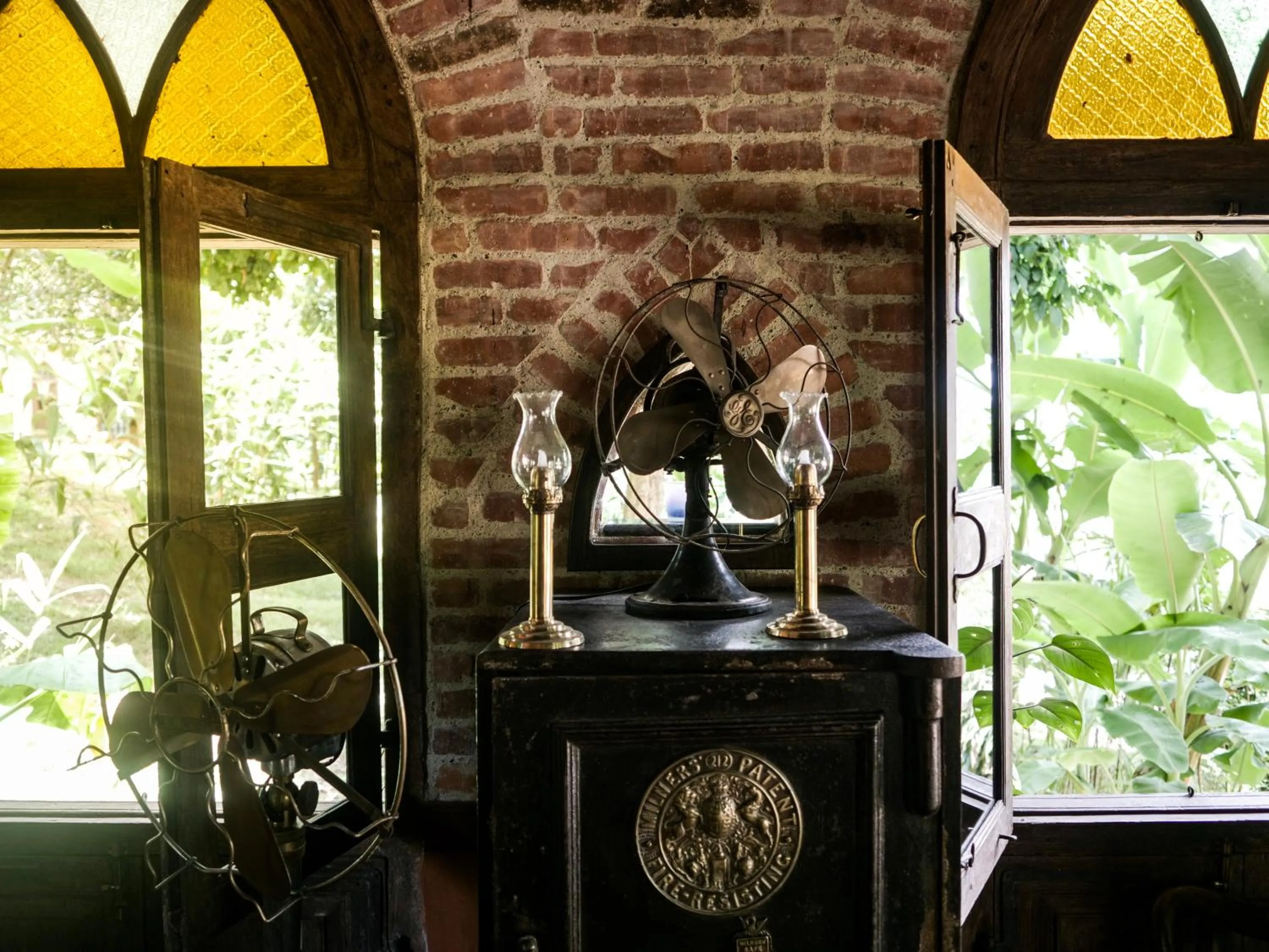 Restaurant/places to eat in Chateau Orientale Resort