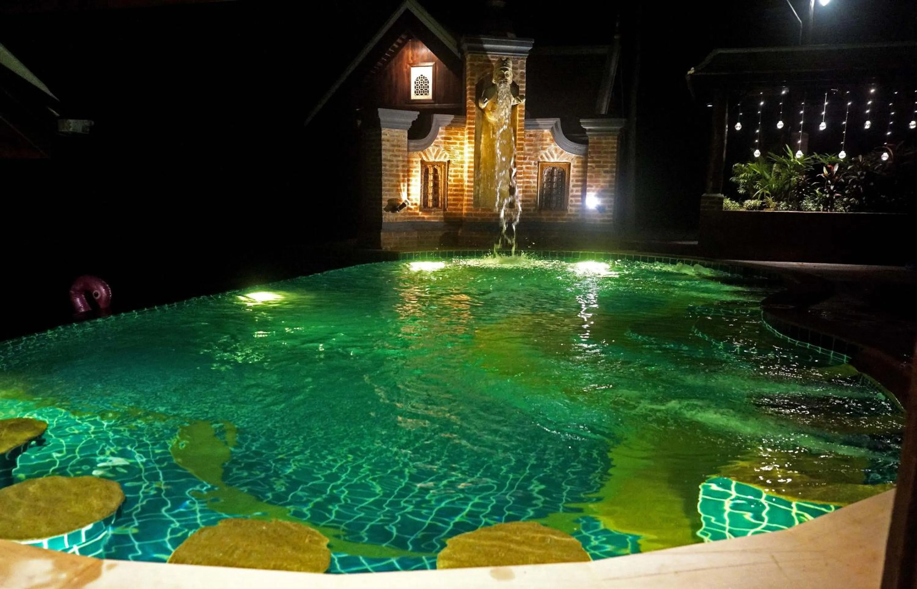 Swimming pool in Chateau Orientale Resort