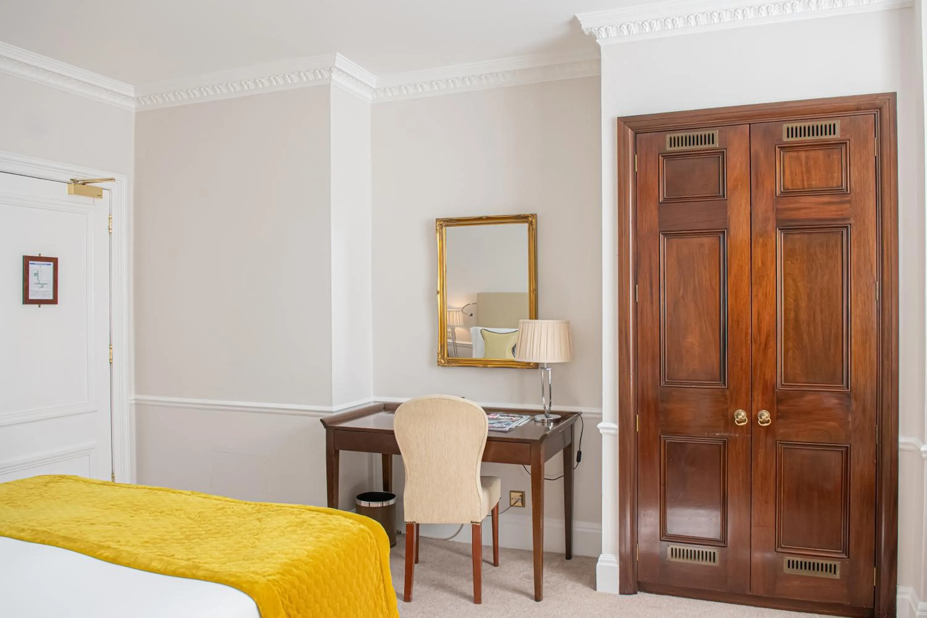 Bedroom in Dukes London